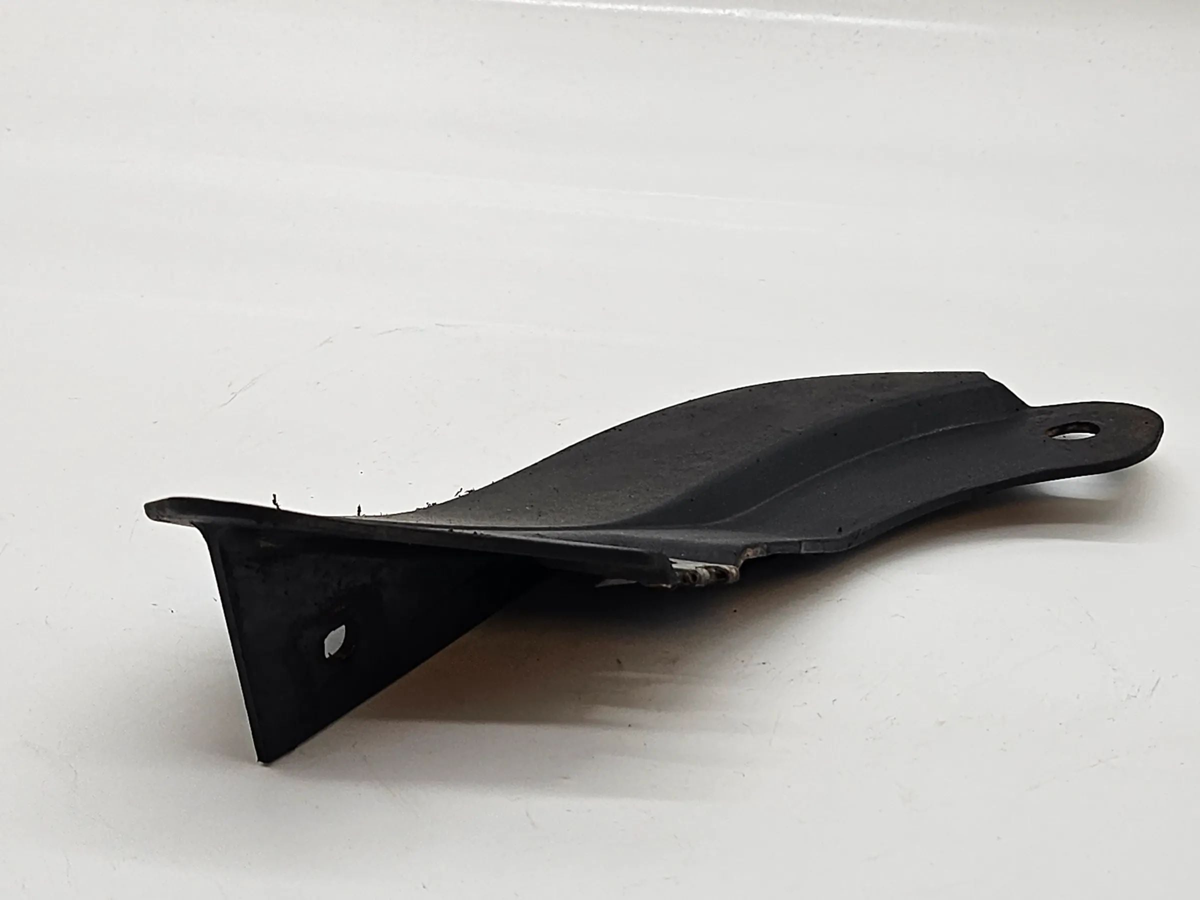 Audi A4 S4 B6 B Seitenspoiler Kotflügel Abschluss Schmutzfänger links 8E0853887A