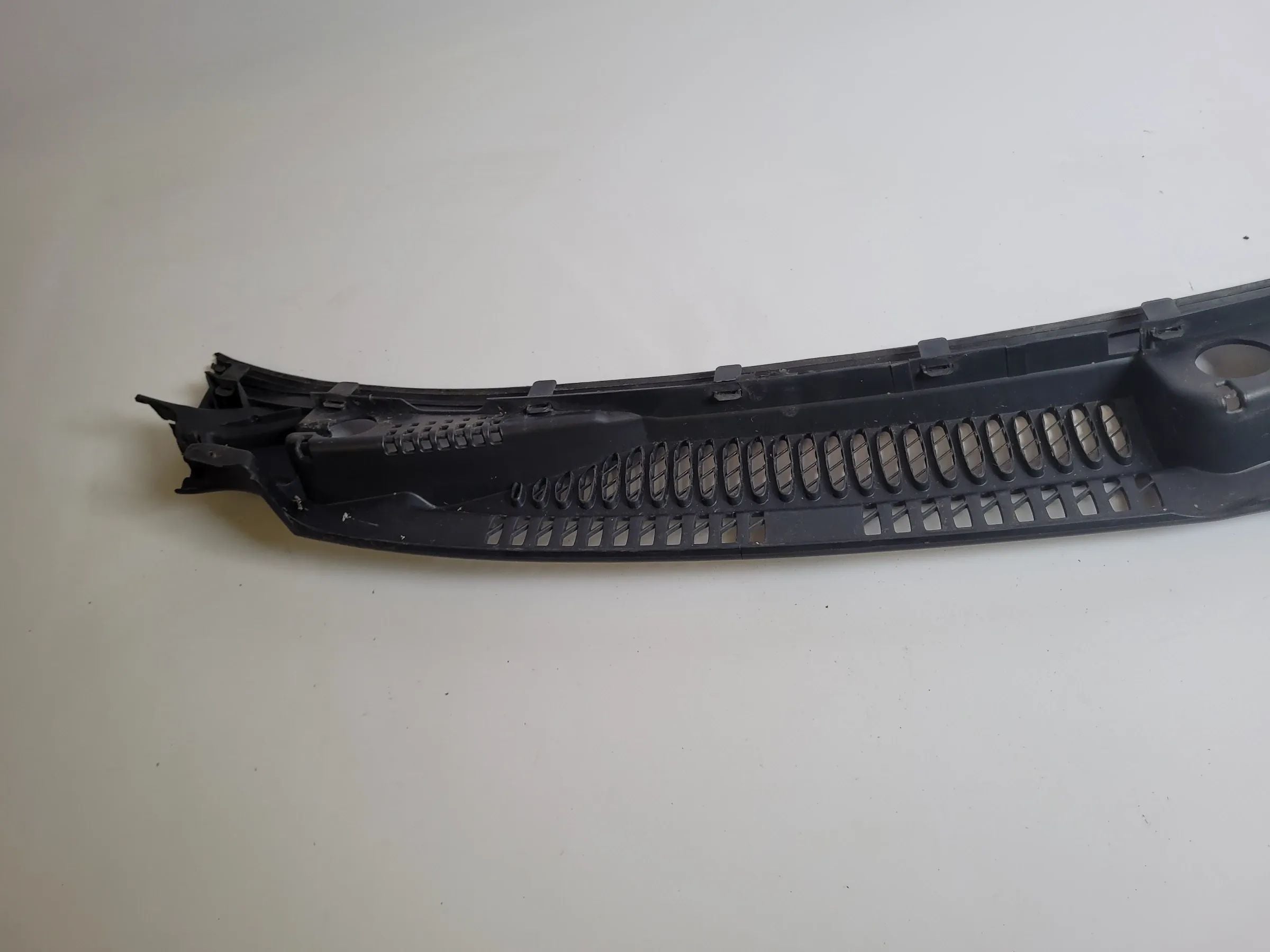 Original Fiat Punto (188) Zierleiste Frontscheibe 735274984