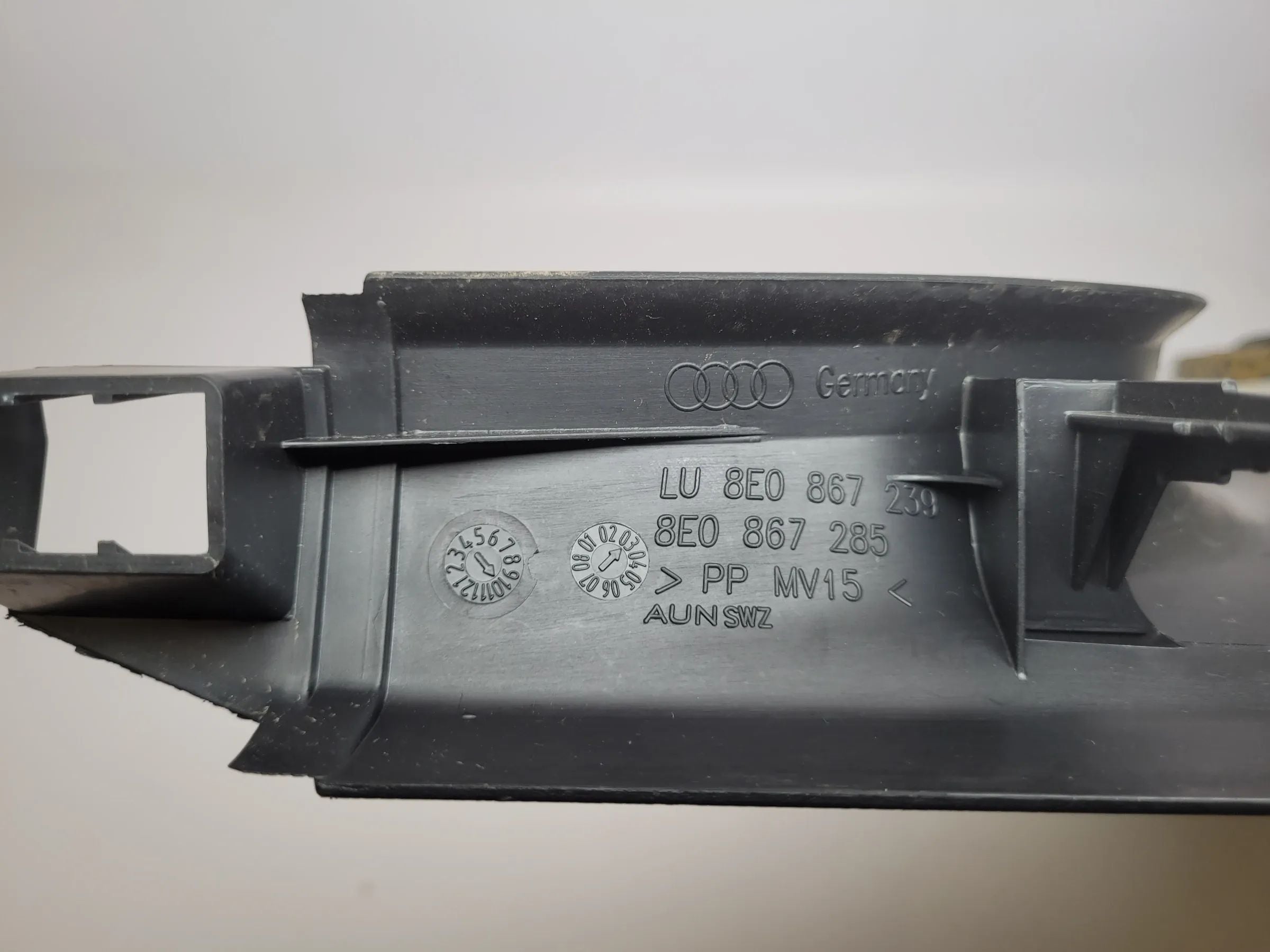 Original Audi A4 (8E/B6/B7) Verkleidung B-Säule Links 8e0867285
