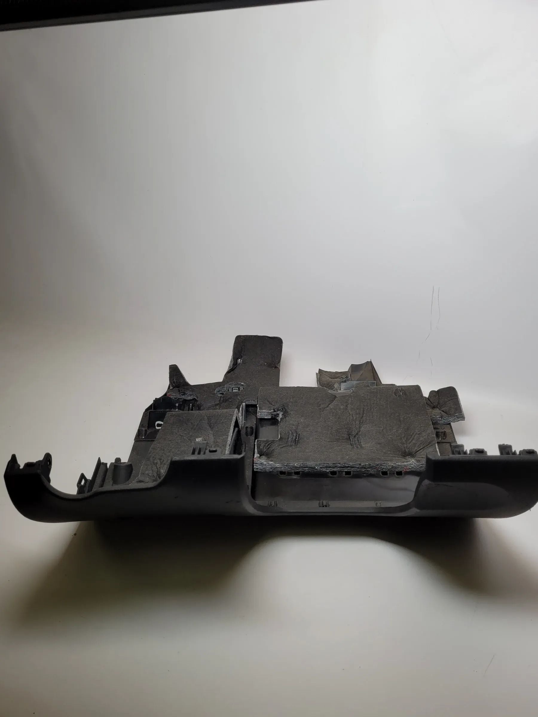 Original Audi A4 Avant (8E) Abdeckung Fußraum Lenkrad 1183022001