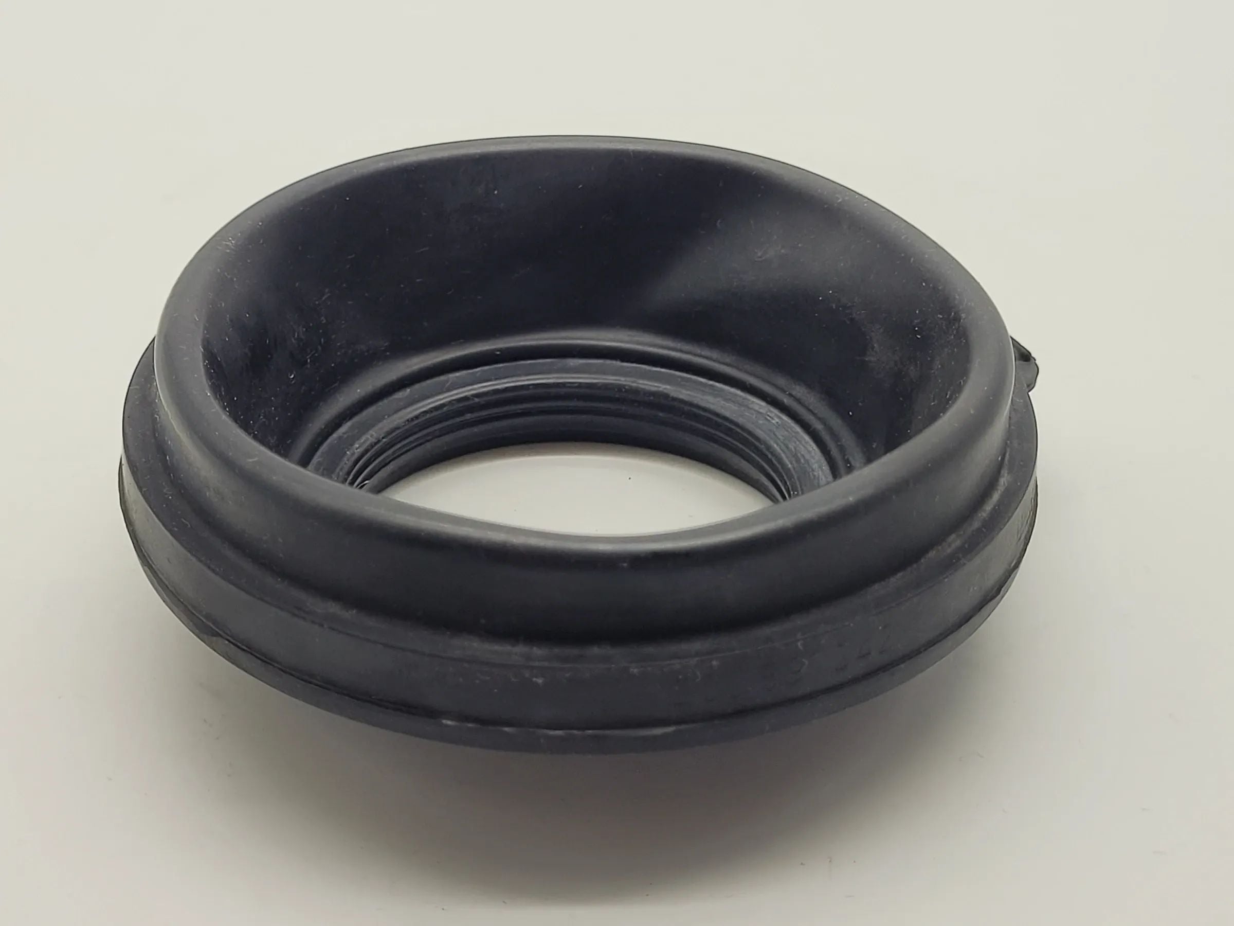 Original BMW 3er (E46) Scheinwerfer Kappe Gummi L/R 1300591242