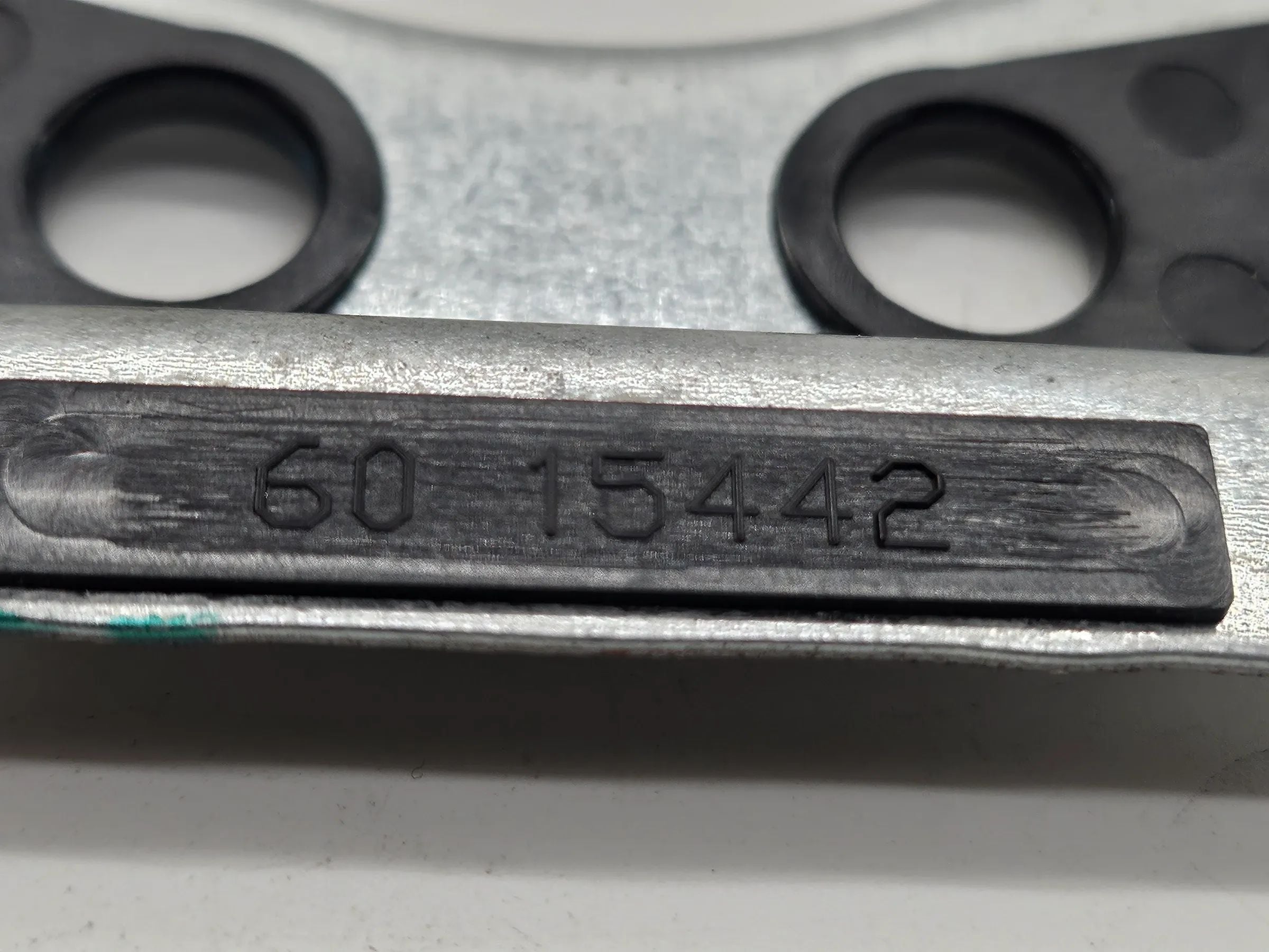 Original Mercedes-Benz W203 CL203 Platte Hupe Lenkrad  6015442