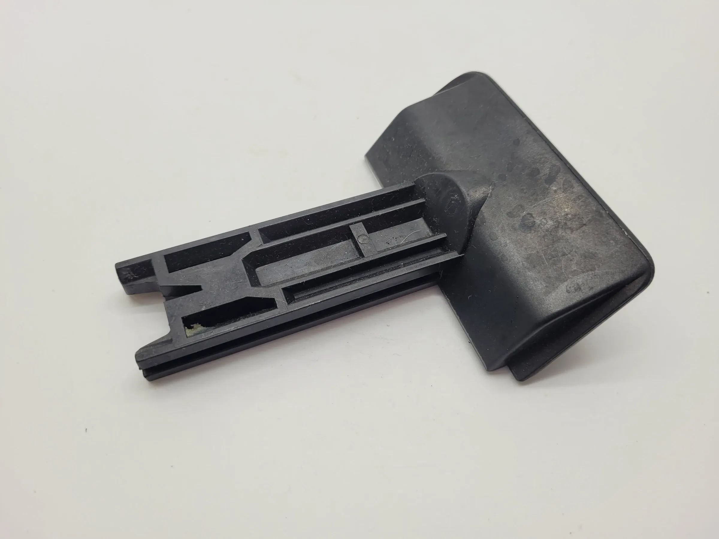 Original Mercedes E-Klasse (W210) Handbremshebel Hebel Parkbremse A2104270020