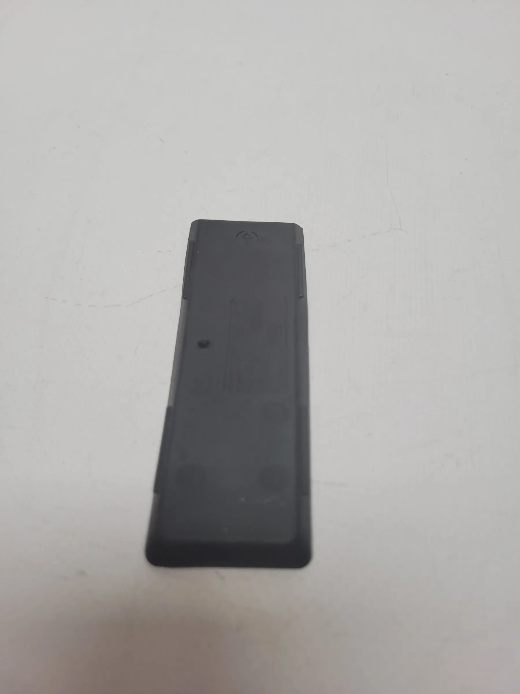 Original Audi A4 (8E/B6/B7) Gummimatte Münzfach 8p0863301