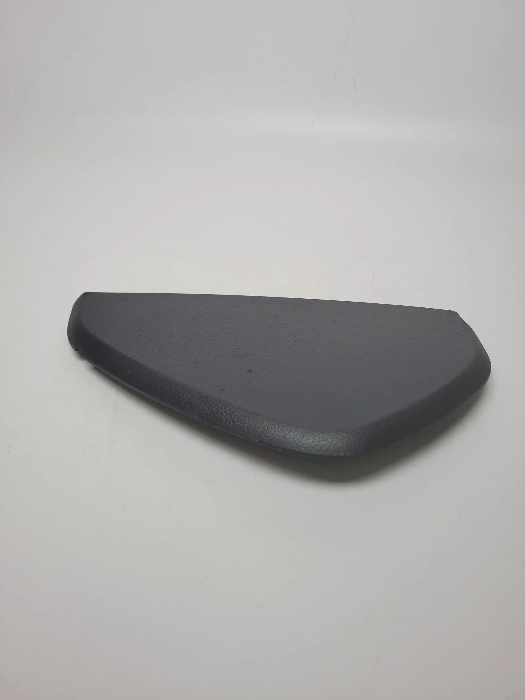 Original Audi A4 (8E/B6/B7) Verkleidung Armaturenbrett Links 8e0857085a