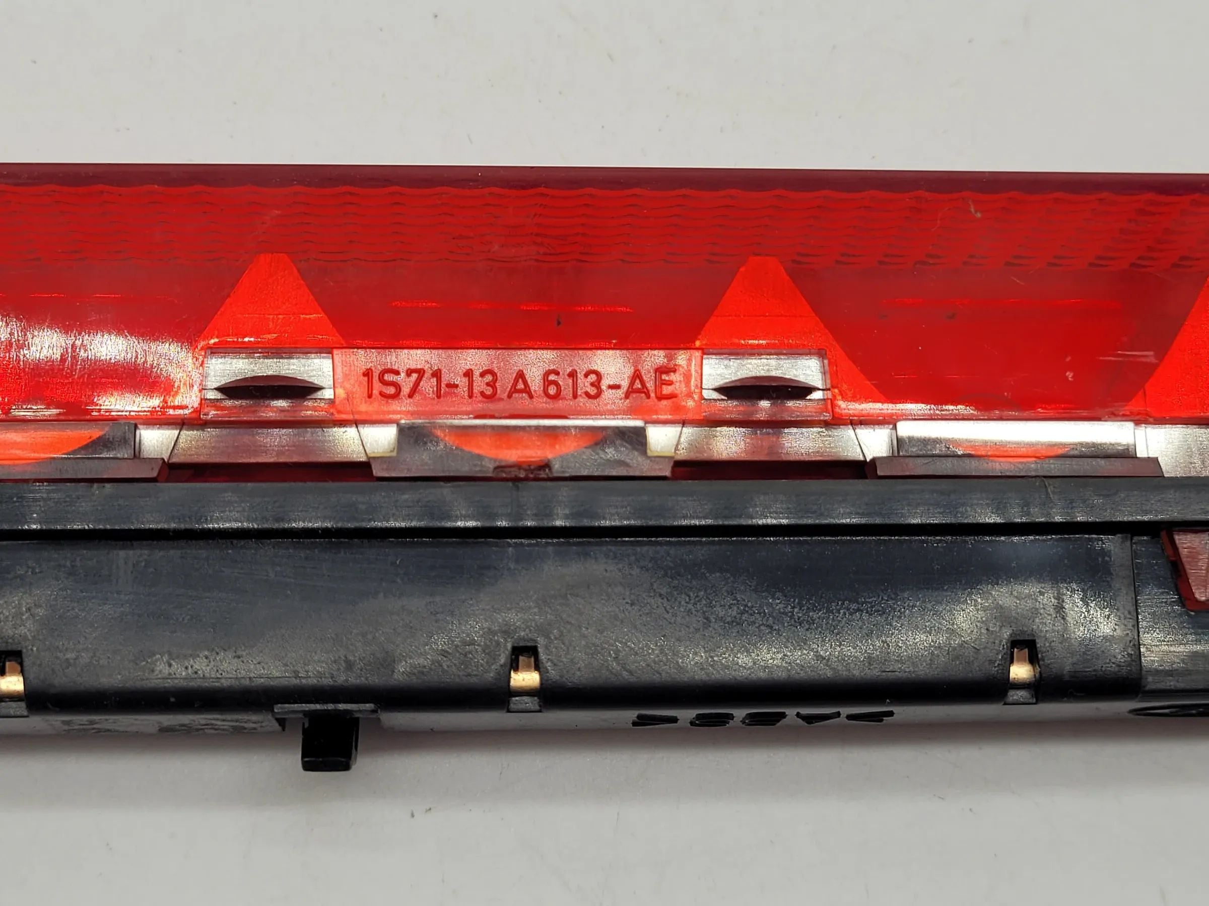 Original Ford Mondeo 3 III BWY/B4Y/B5Y 3. Dritte Bremsleuchte 1S71-13A613-AE