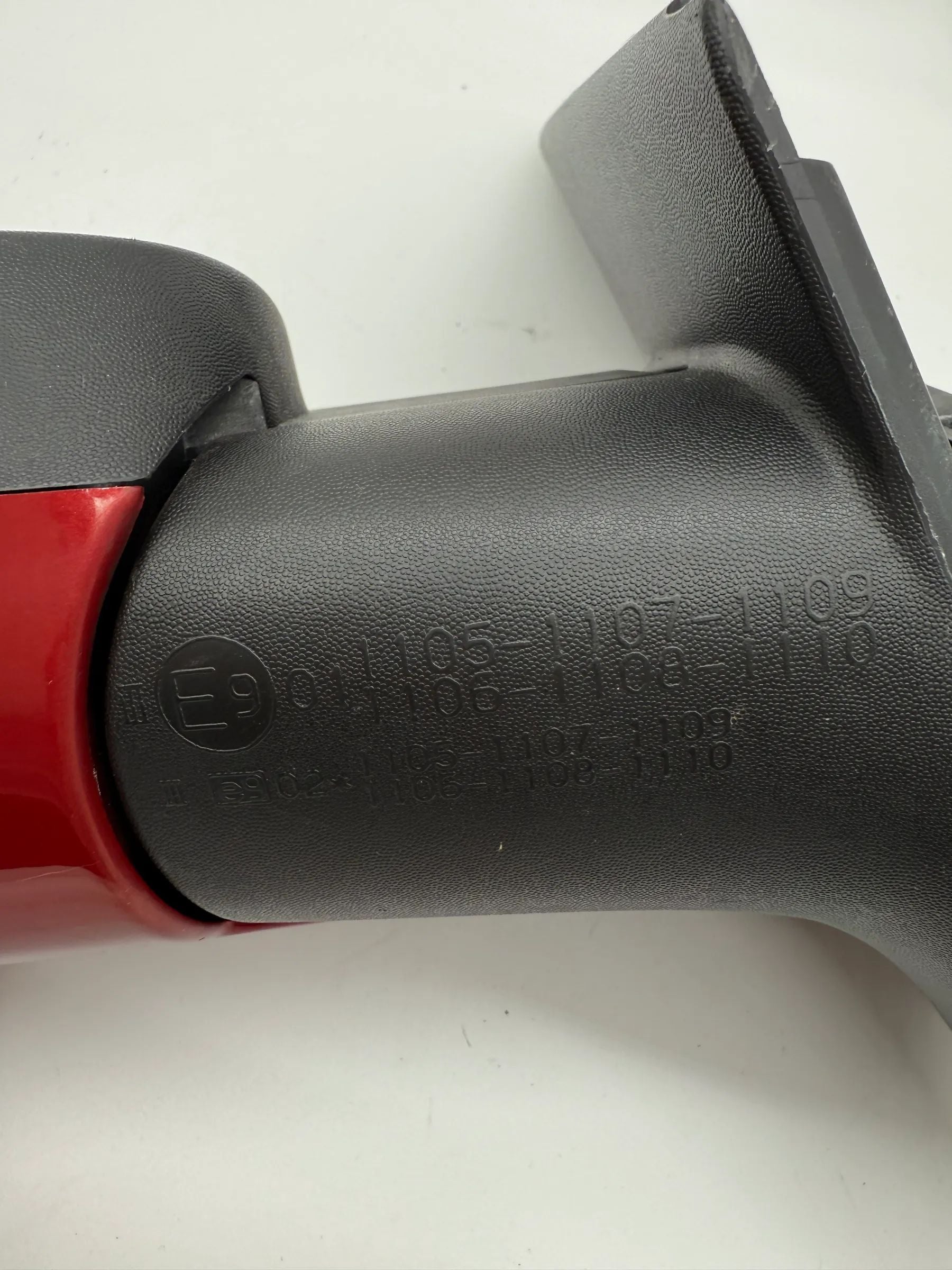 อะไหล่แท้กระจกมองข้างไฟฟ้า Renault Megane ด้านซ้าย หมายเลข 12353070