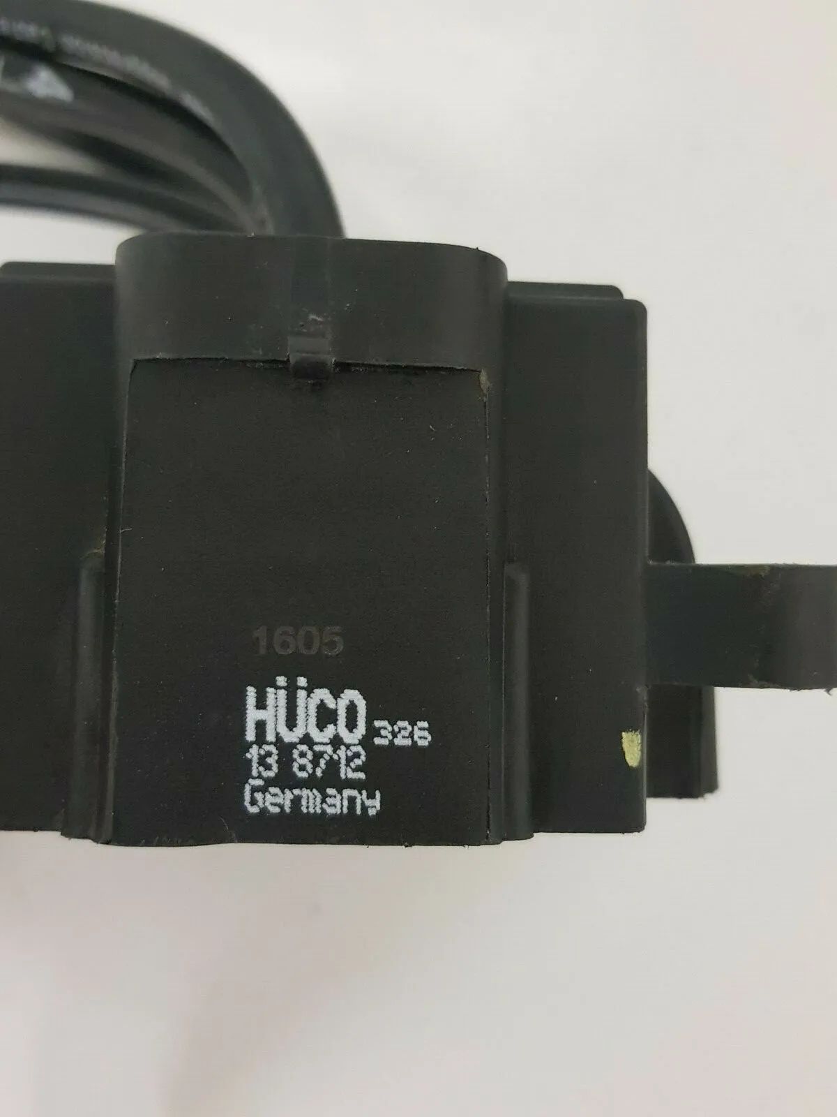 Renault トゥインゴ 純正イグニッションコイル Hüco D4F702 138712 1.2 16V 初期モデル 55KW 75PS