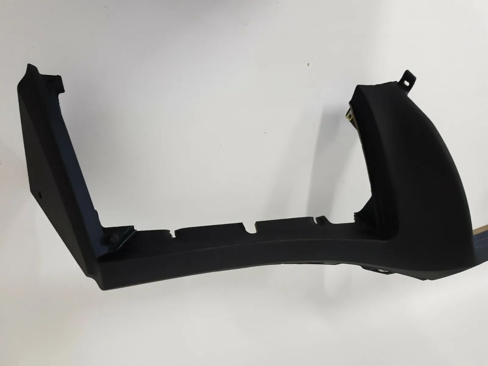 Оригинальная облицовка под приборной панелью BMW 5 серии E39 51458159715