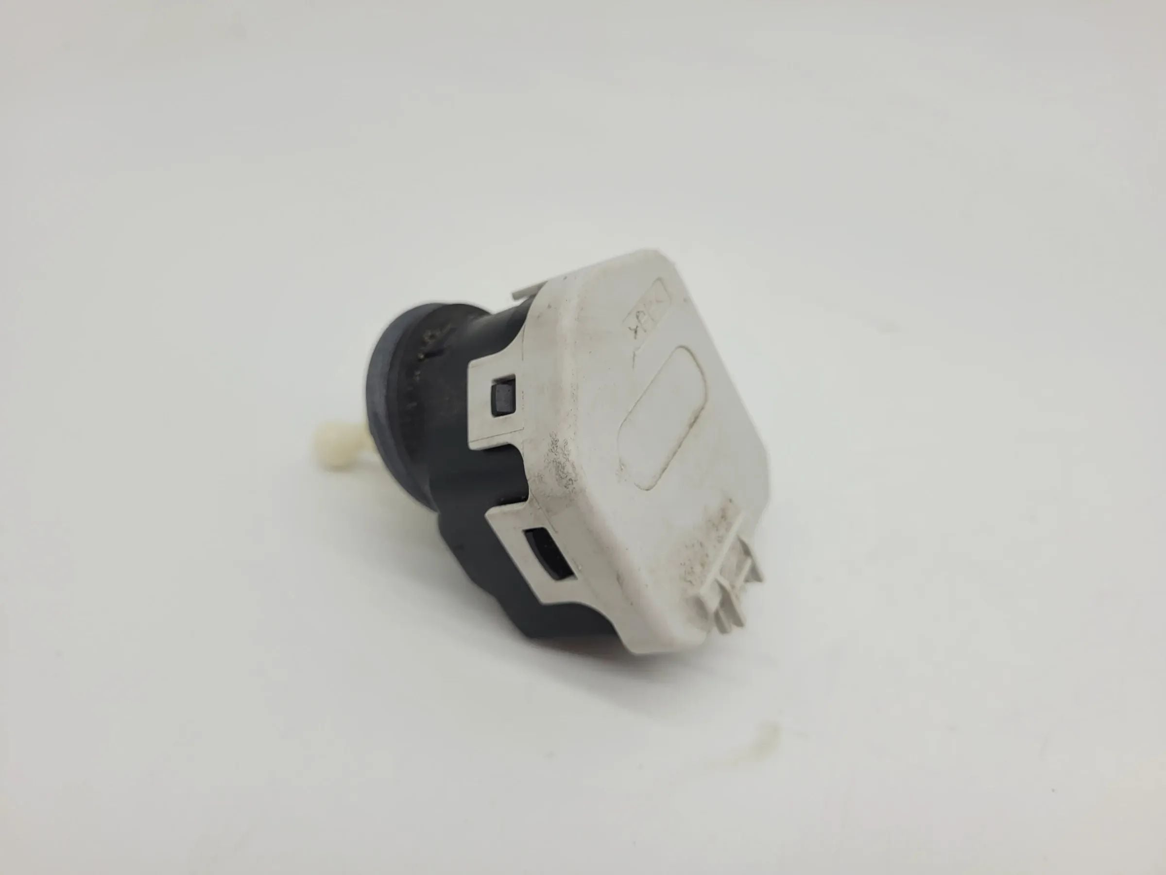 Lancia Ypsilon 843 Scheinwerfer Stellmotor LWR L/R 007878 Original