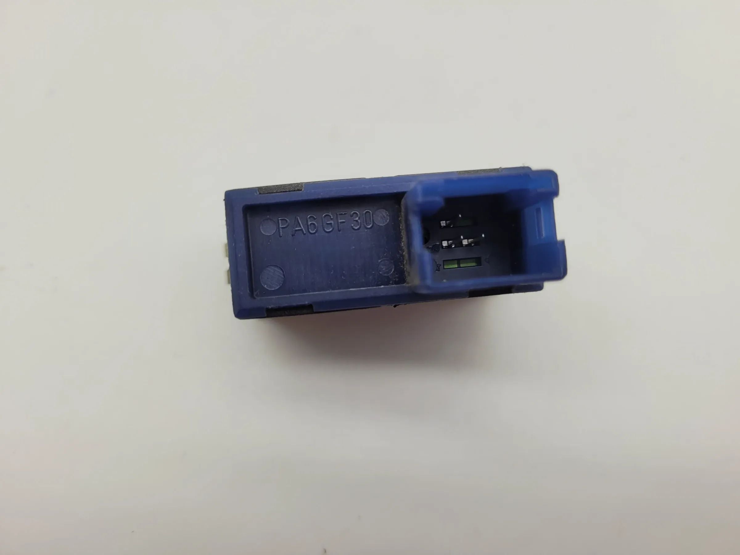 BMW 5er Touring E39 Schalter Taster Heckklappe Öffner 61.31-8365579 Original