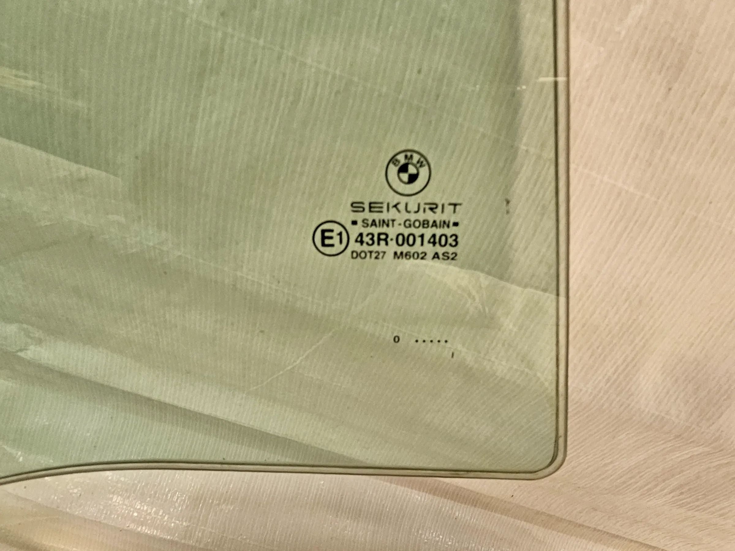 Original BMW X5 (E53) Fensterscheibe Glas Hinten Rechts 51.34-8408420