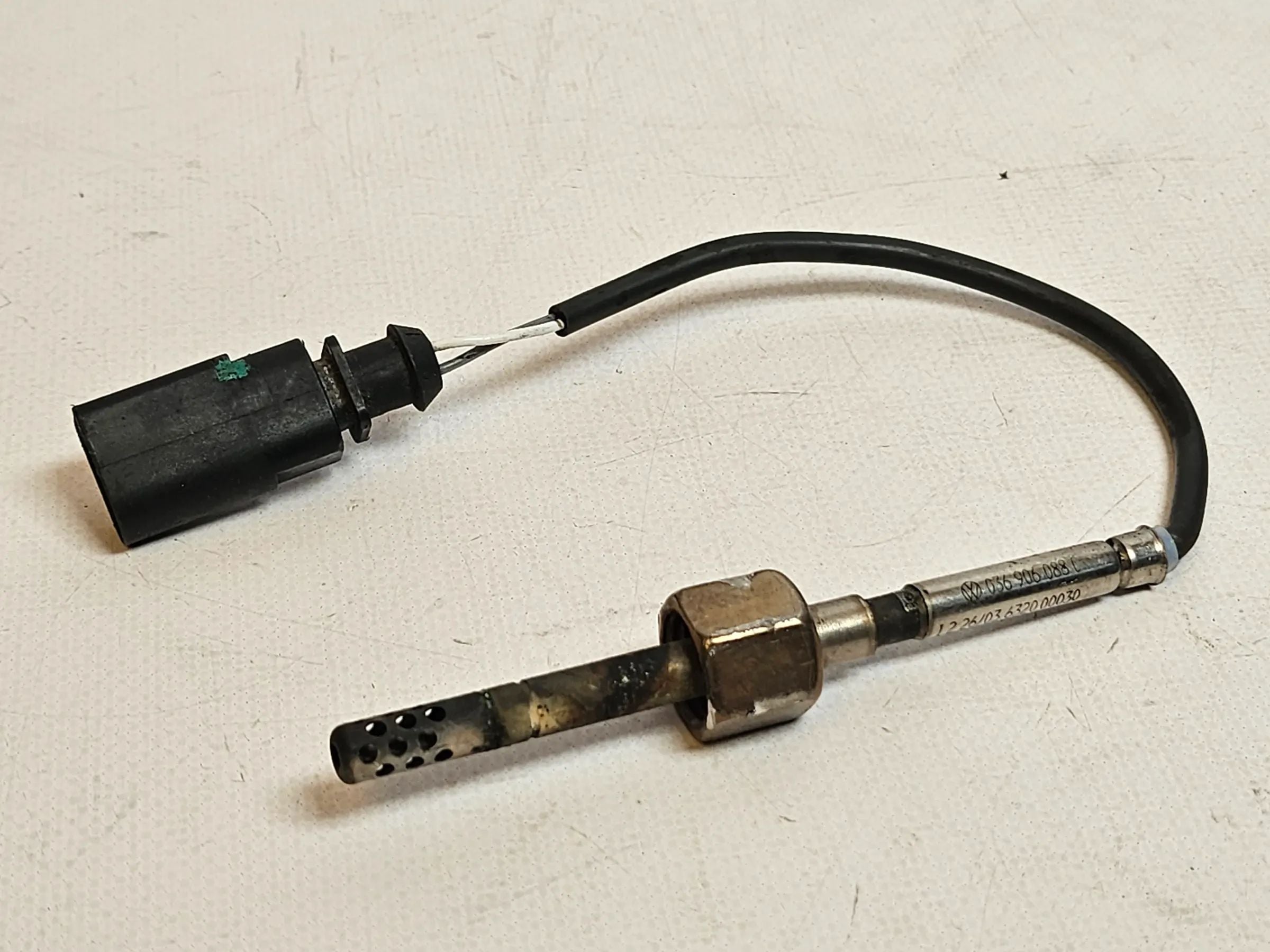 Audi A2 A3 VW Bora Golf Polo Abgastemperatursensor   BAG 036906088c