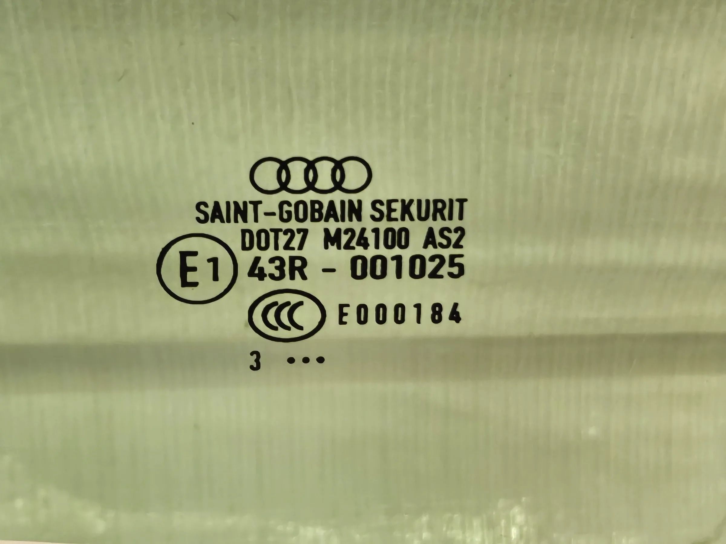 Original Audi A4 (8E/B6/B7) Fensterscheibe Glas Links Vorne DOT-27M24100AS2