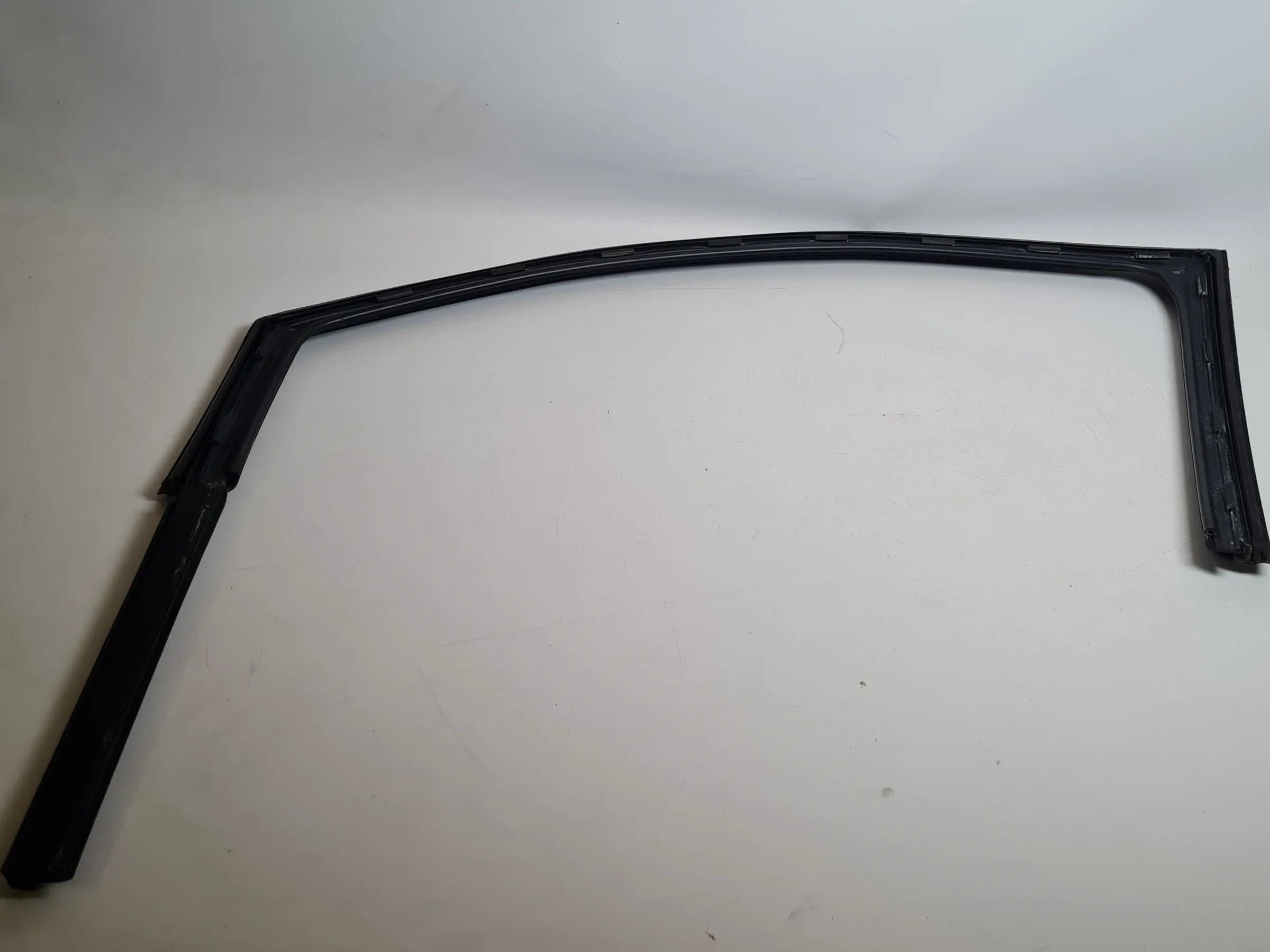 Seat Ibiza IV (6J5/6P1) Fensterführung Leiste Vorne Rechts 6J4837432RD