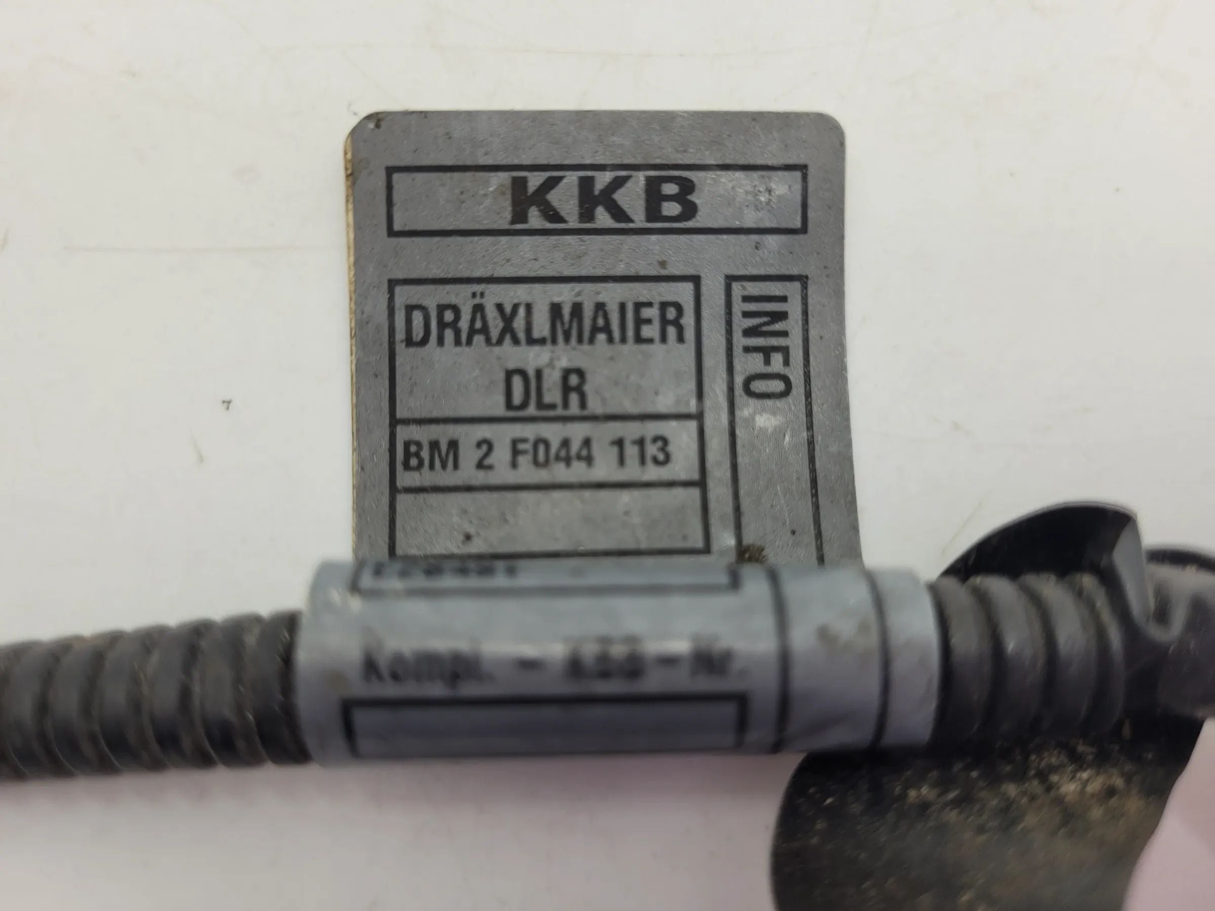 BMW 3er E90/E91 Kabelbaum Leitungssatz Zündkerzen 7537365-02 (Original)