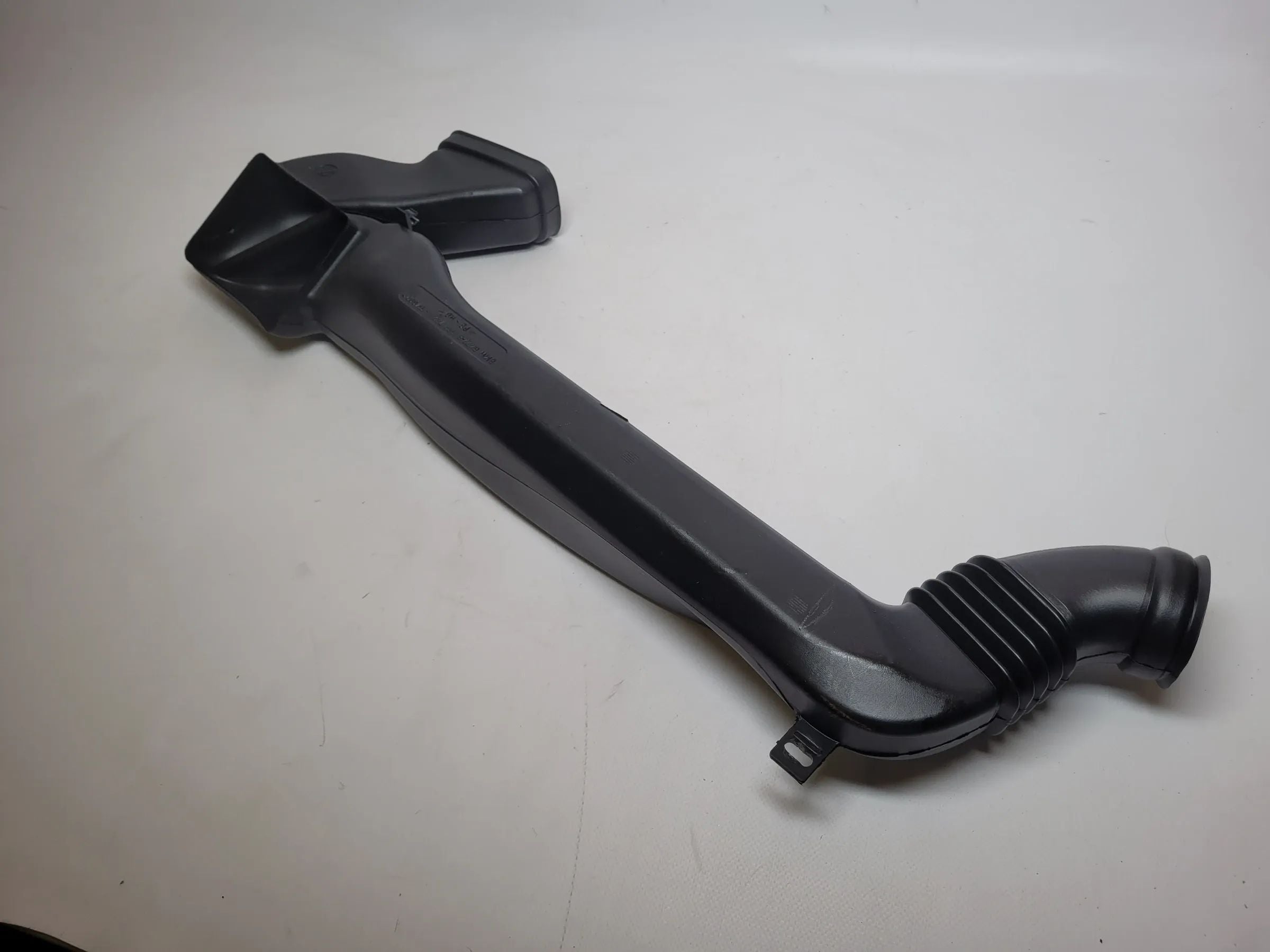BMW 5er Touring E39 Kaltluftkanal Luft Rechts 64.22-8159752 Original