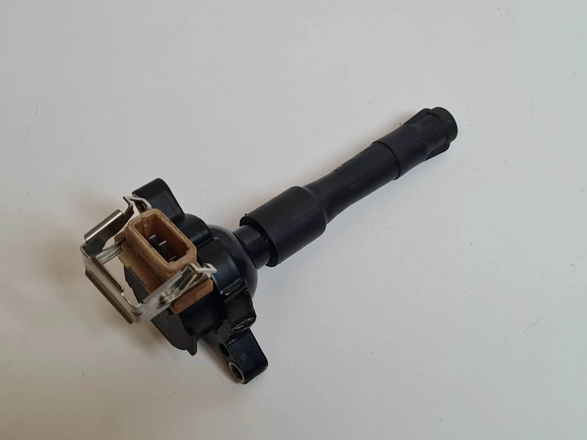 BMW  M54B30  X5 E53 Zündspule Zündmodul 1748017  11860 Benzin Original