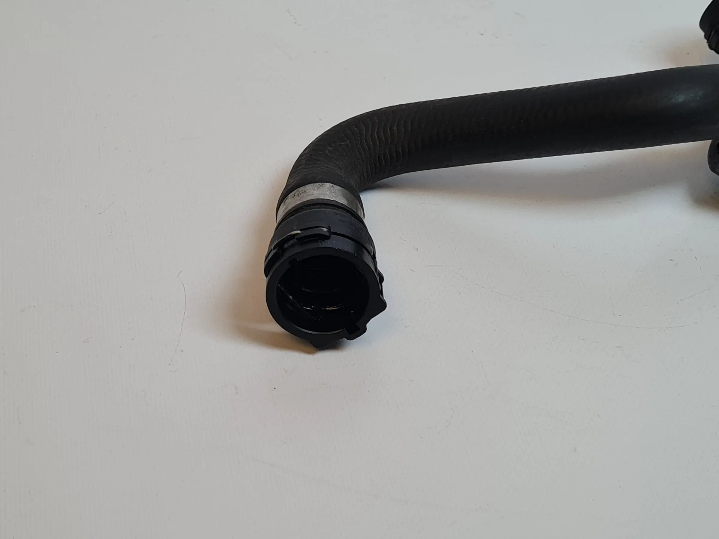 BMW X5 er E53 3.0i M54 Wasserschlauch Wasser Schlauch 11537510120 7510120 Orig.