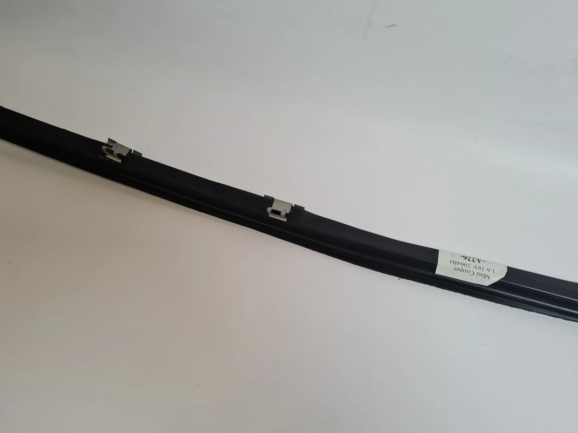 Mini One (R50/R53) Türdichtung Leiste Links 51.71-7039865 (Original)