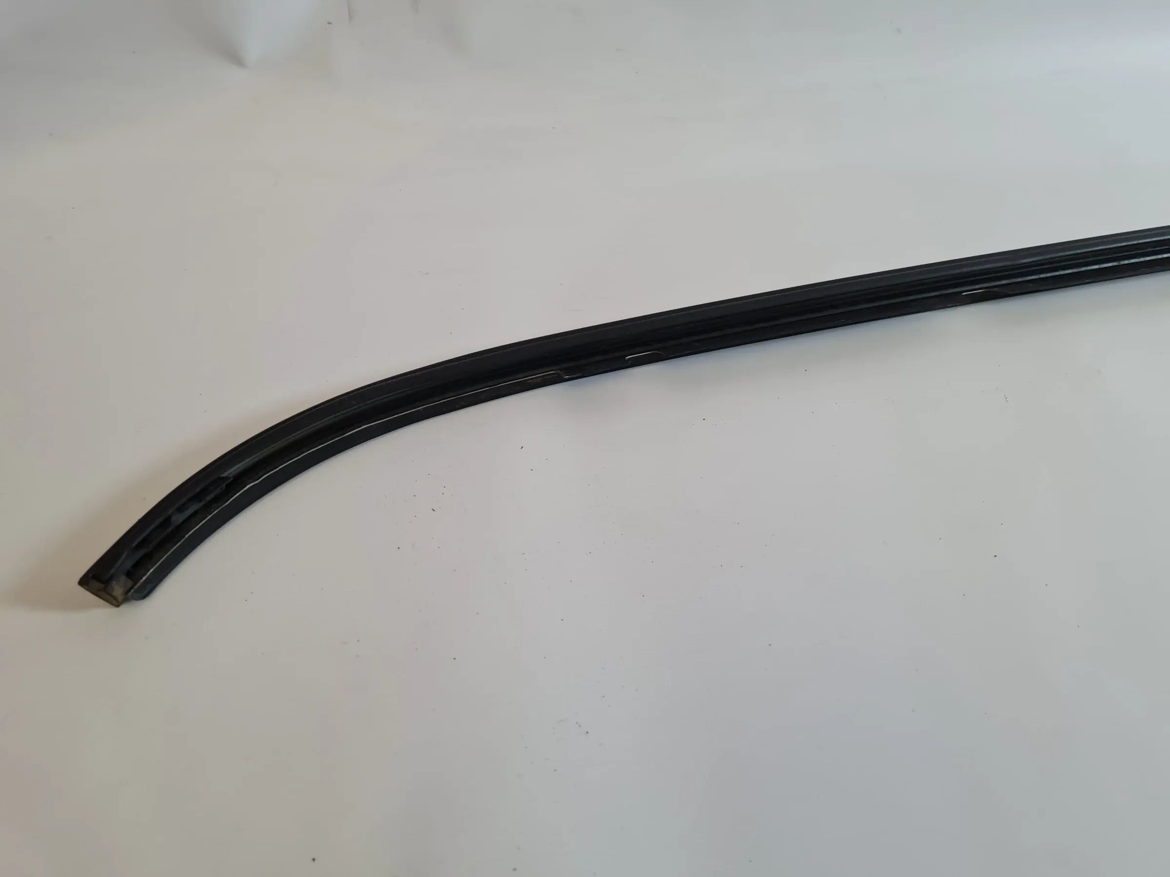 Mini One (R50/R53) Dach Leiste Dichtung Rechts Oben 51.13-7032354 (Original)