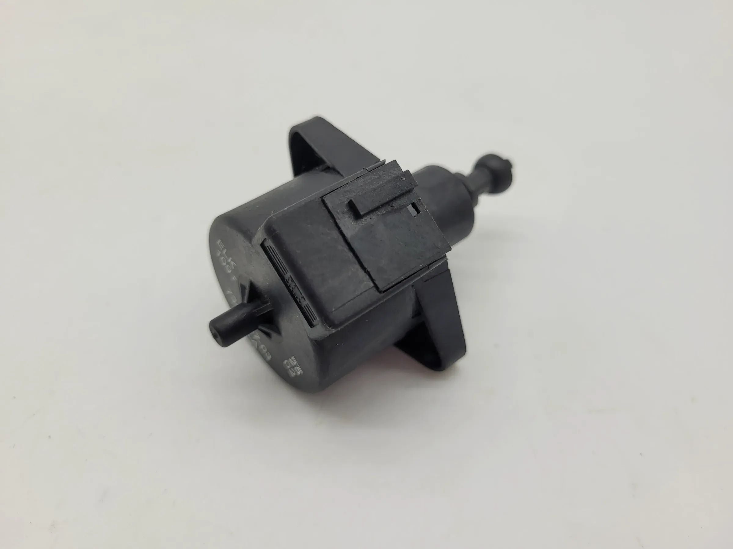 Audi A6 (4B) Scheinwerfer Xenon Stellmotor LWR Links 734857-03 Original