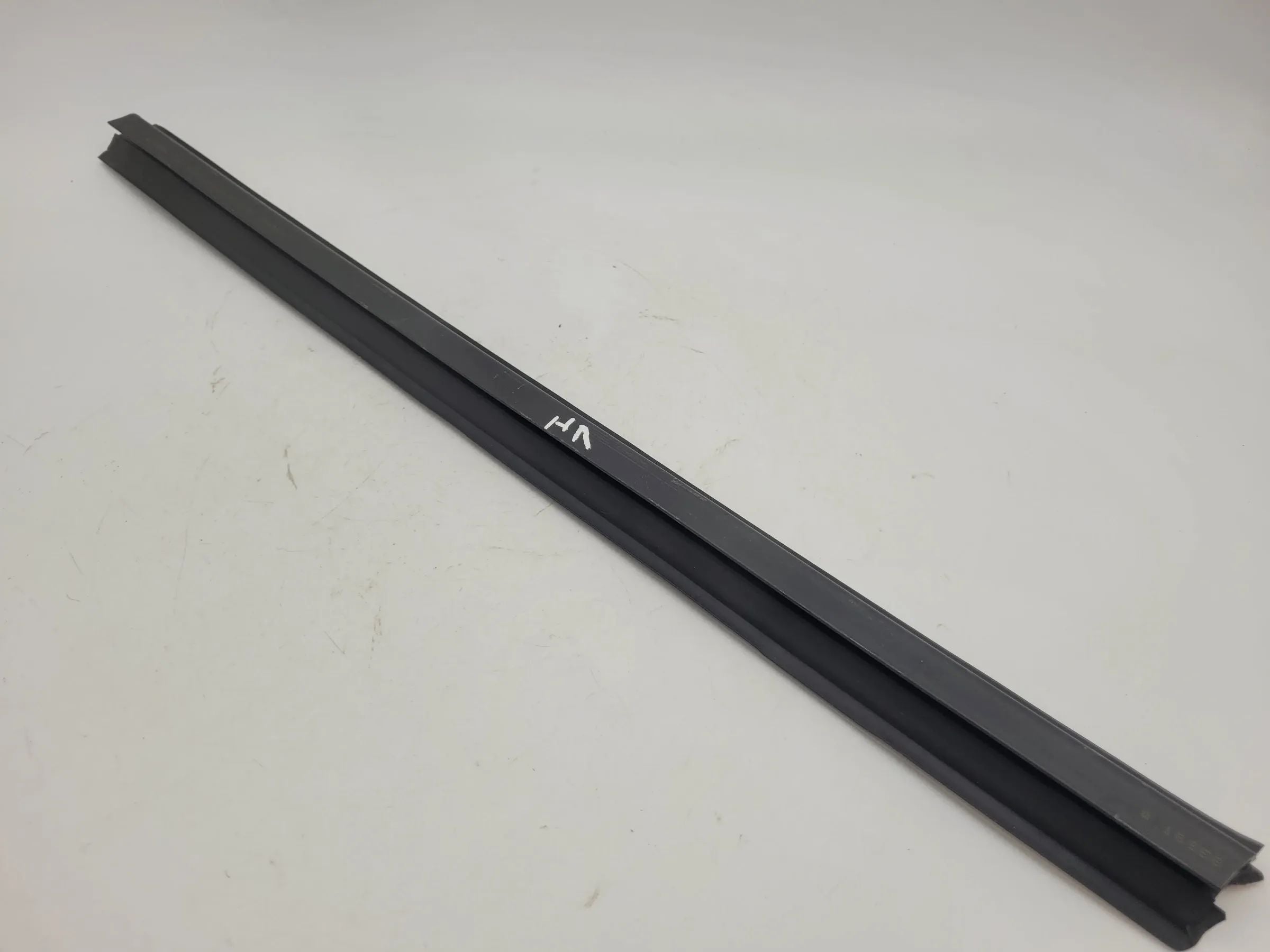BMW 3er Touring E91 Schachtleiste Dichtung 1 Hinten Rechts Innen 16856 Original