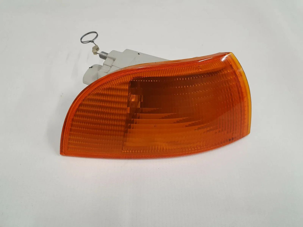 original Hella indicator front right R 142374 Fiat Punto 176 sedan K32 