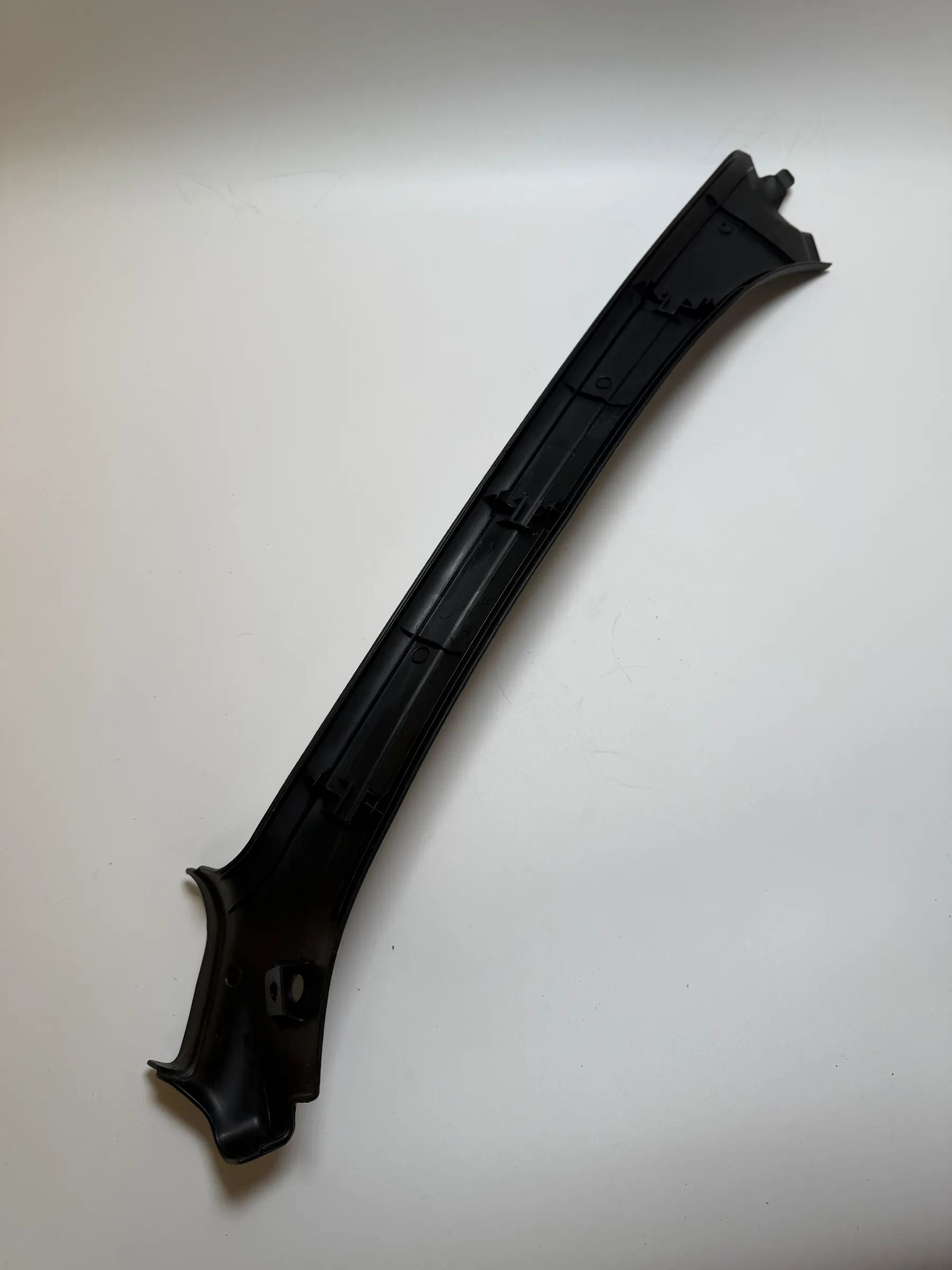 VW Golf 1E Cabrio 2000 SET A-pillar trim right 1E0867234 