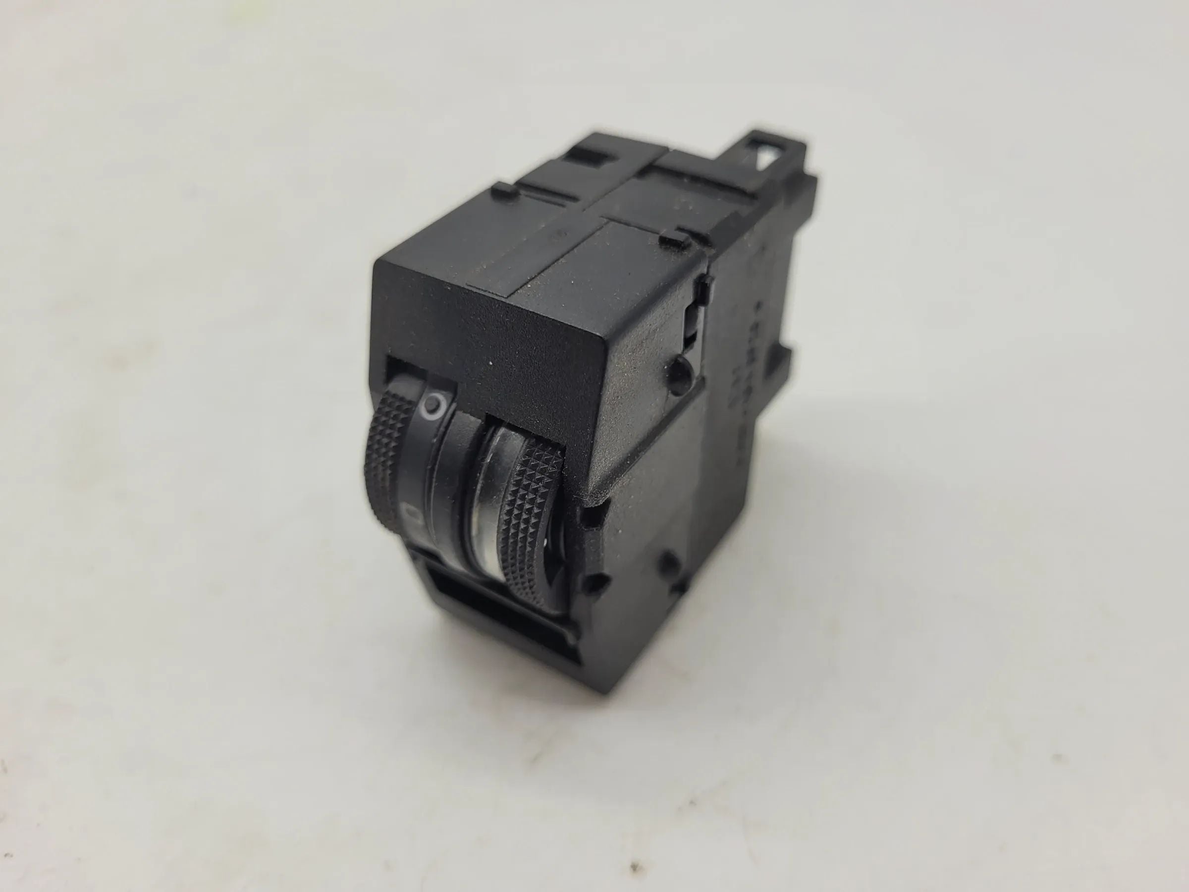 Audi A3 S3/8L Lautsprecher Subwoofer 8L0035381A Original