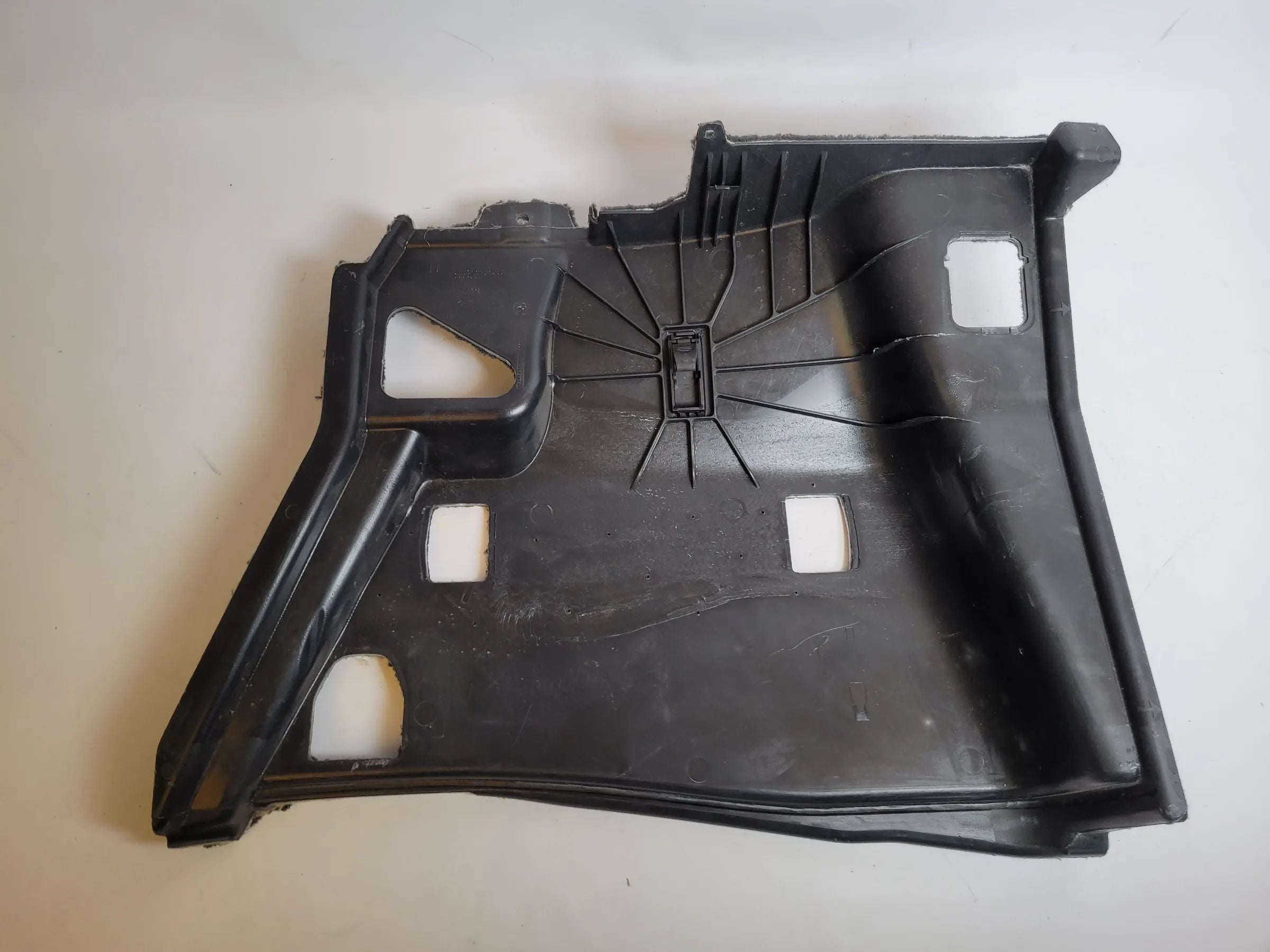 BMW 3er E90/E91 Verkleidung Laderaum Links 51.47-7068879 Original