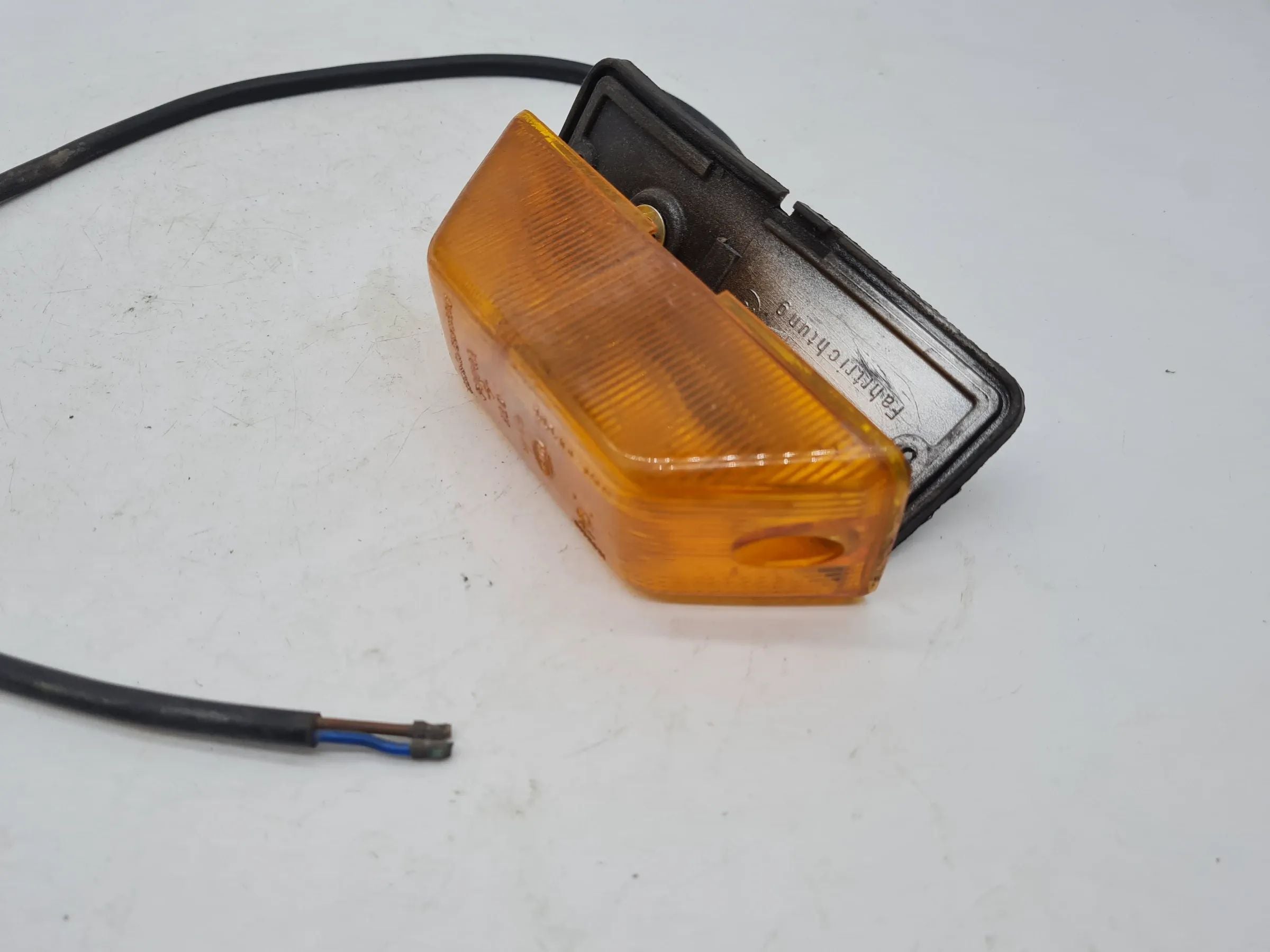 Original Mercedes Sprinter 901 Lampu Samping Kanan 0152621
