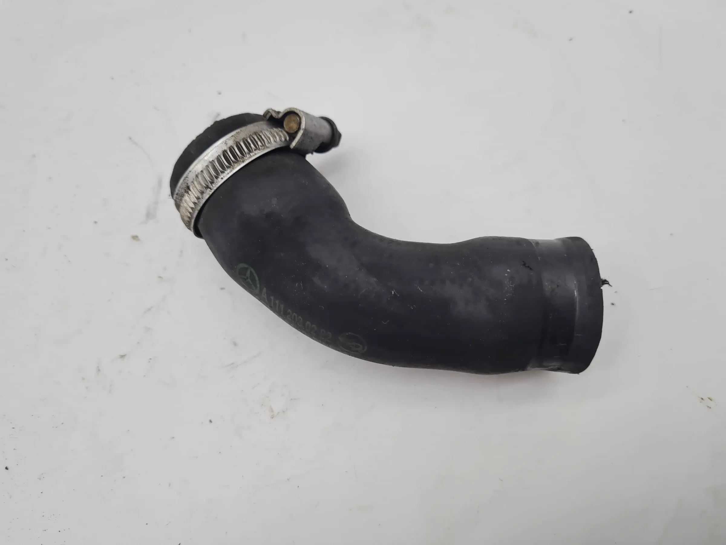สายท่อหม้อน้ำแท้สำหรับ Mercedes C-Klasse CL203 M111.955 A1112030282