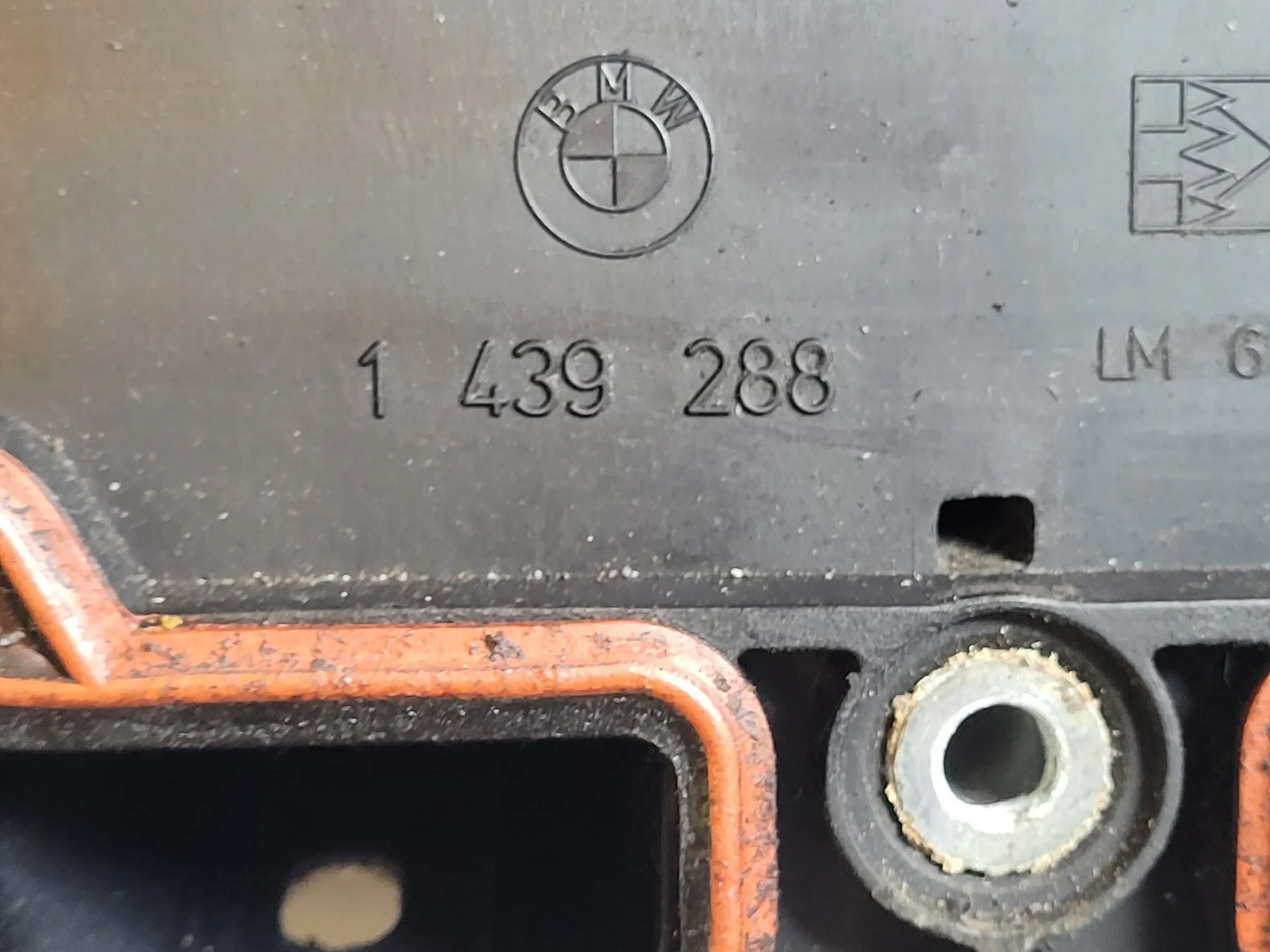 BMW 3er/X5 (E46/E53) Ansaugbrücke Ansaugkrümmer 1439288 Original