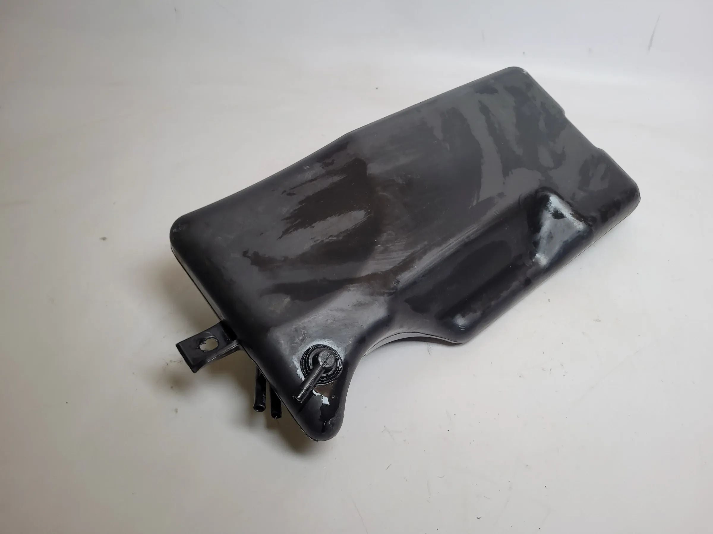 Originele BMW 5er Touring E39 uitgleichsbehälter actieve koolstoffilter 1181574