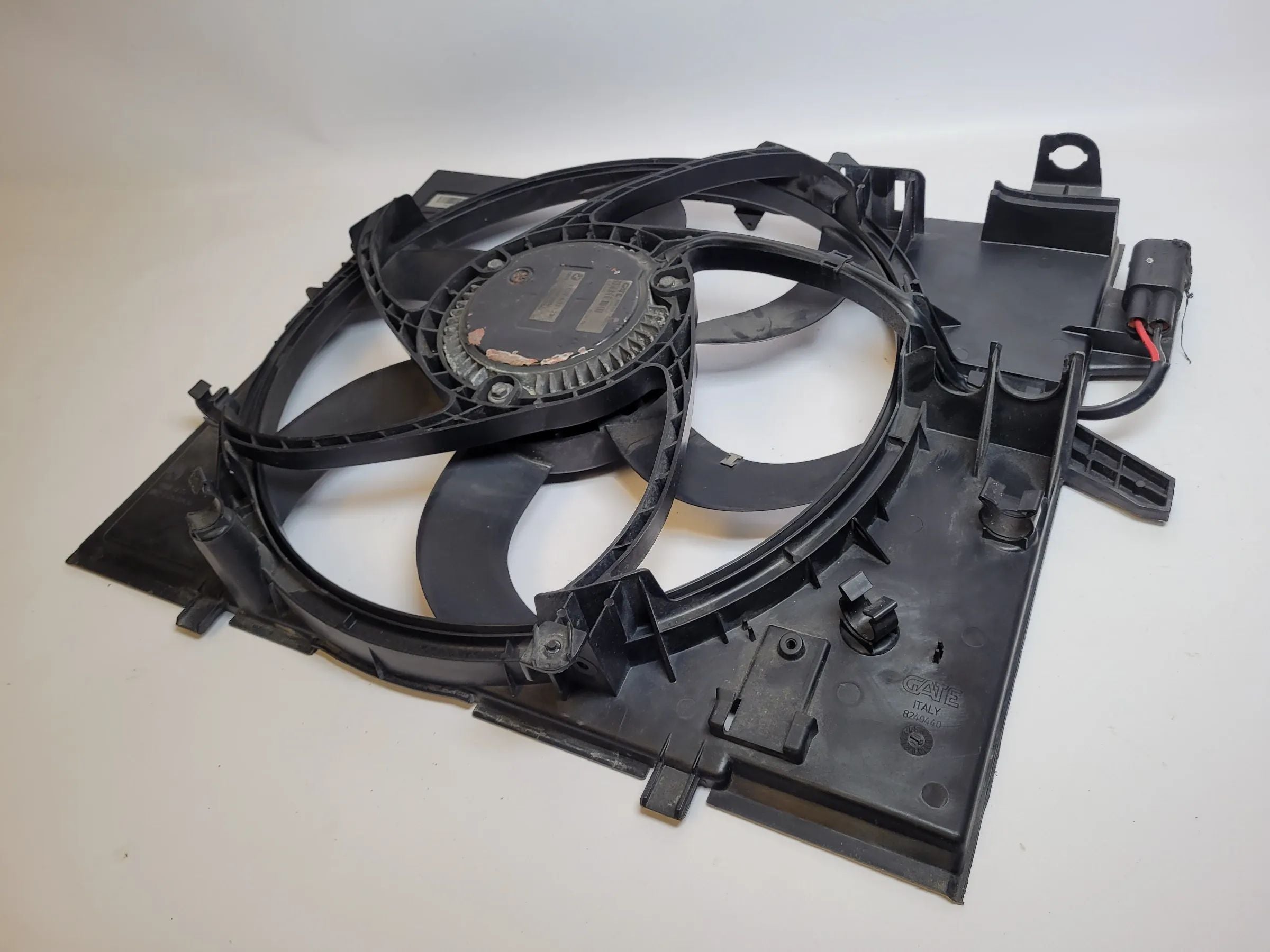 Original BMW 5er (E60/E61) Elek. Lüfter Ventilator Kühler 67.32-6931231
