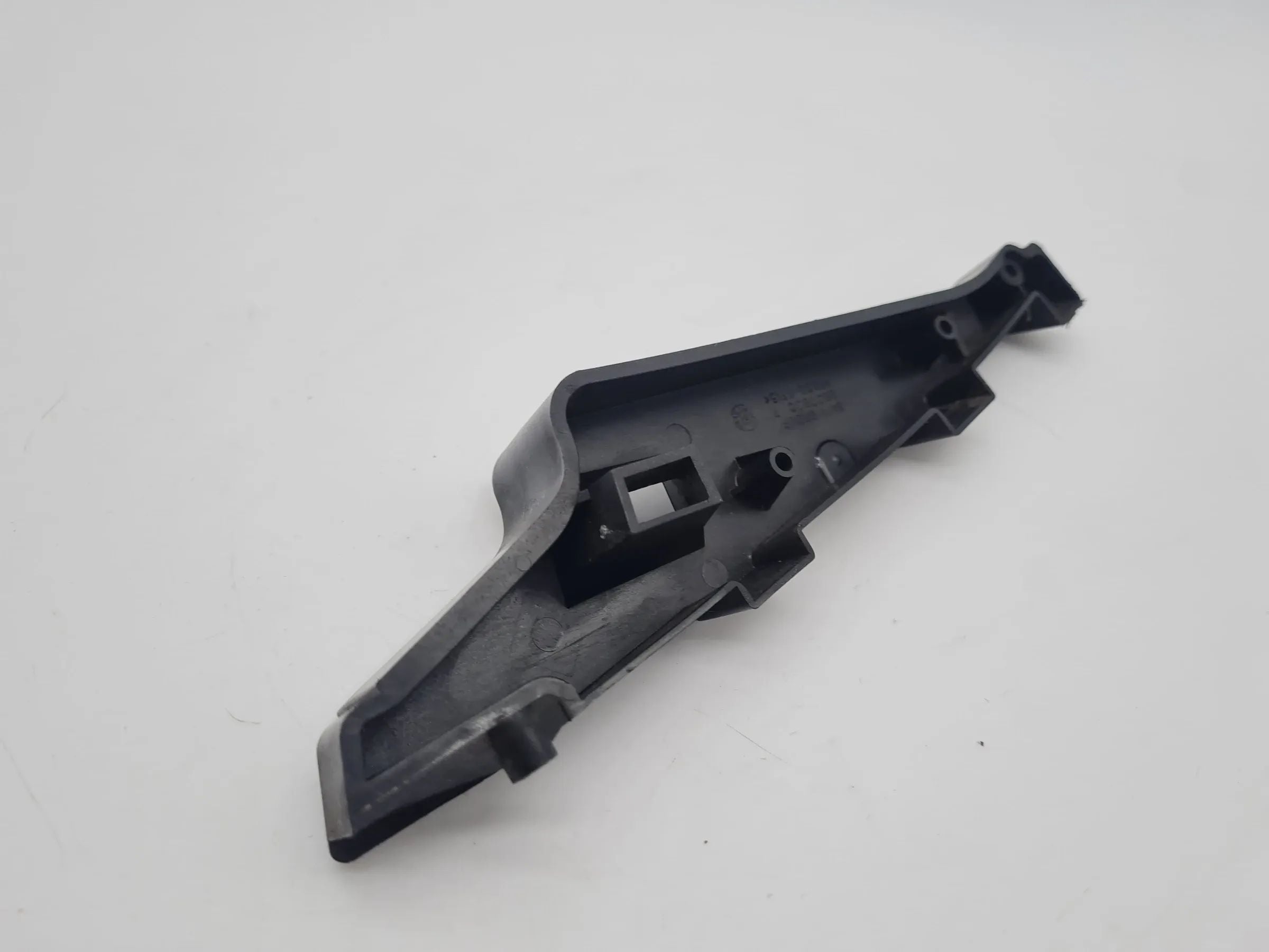 Original Mini One (R50/R53) Führung Motorhaube Rechts Unten 6800800