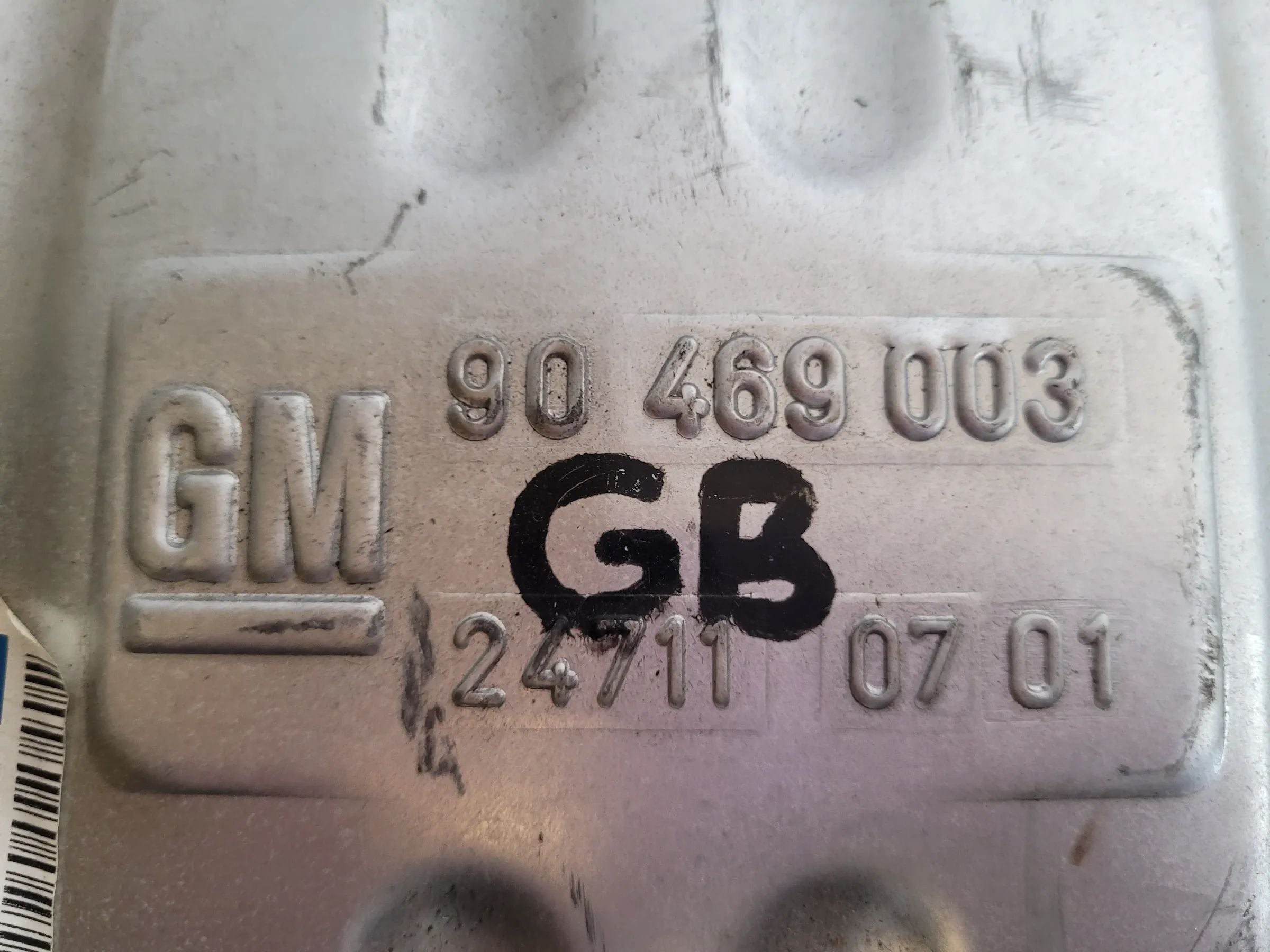 Original Opel Omega B (V94) Mittelschalldämpfer Auspuff 90528003
