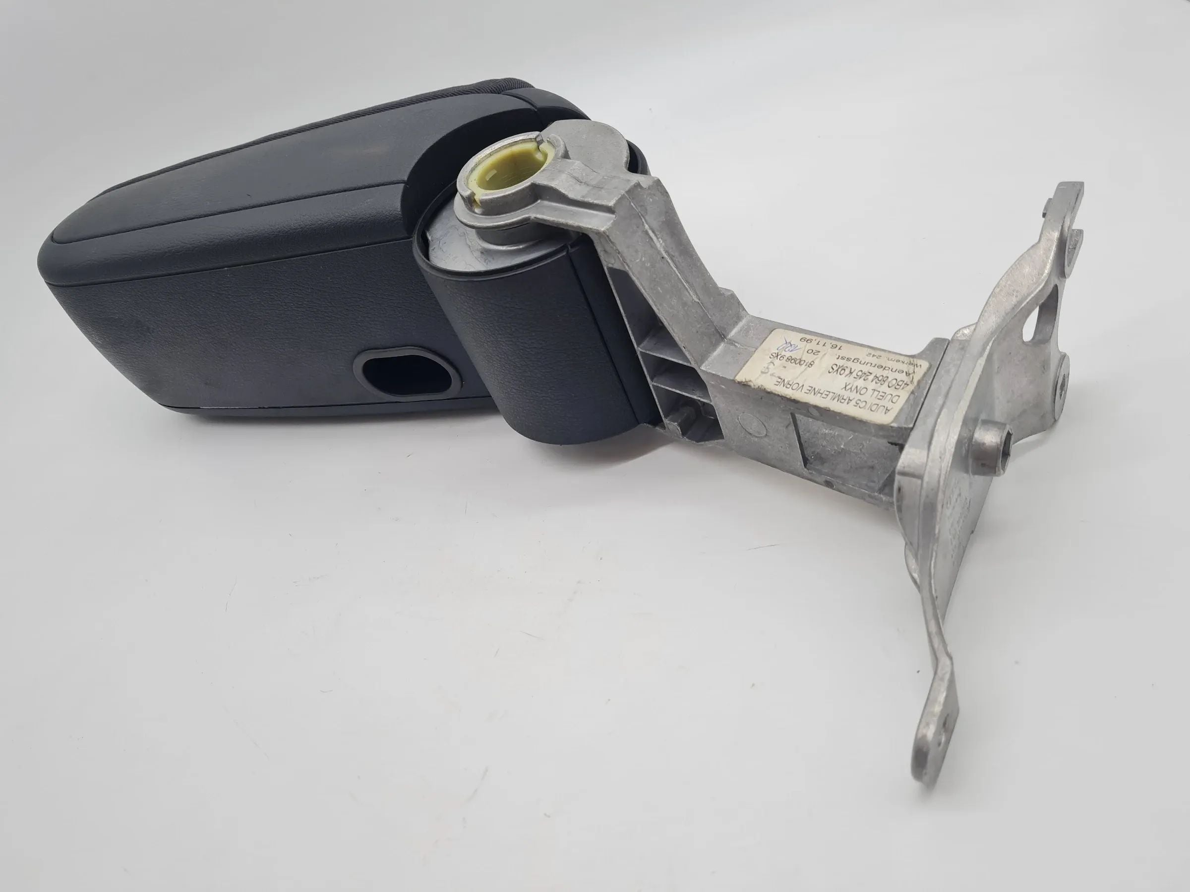Original Audi A6 (4B2/4B4) Mittelarmlehne Armlehne Stoff 4B0864207K