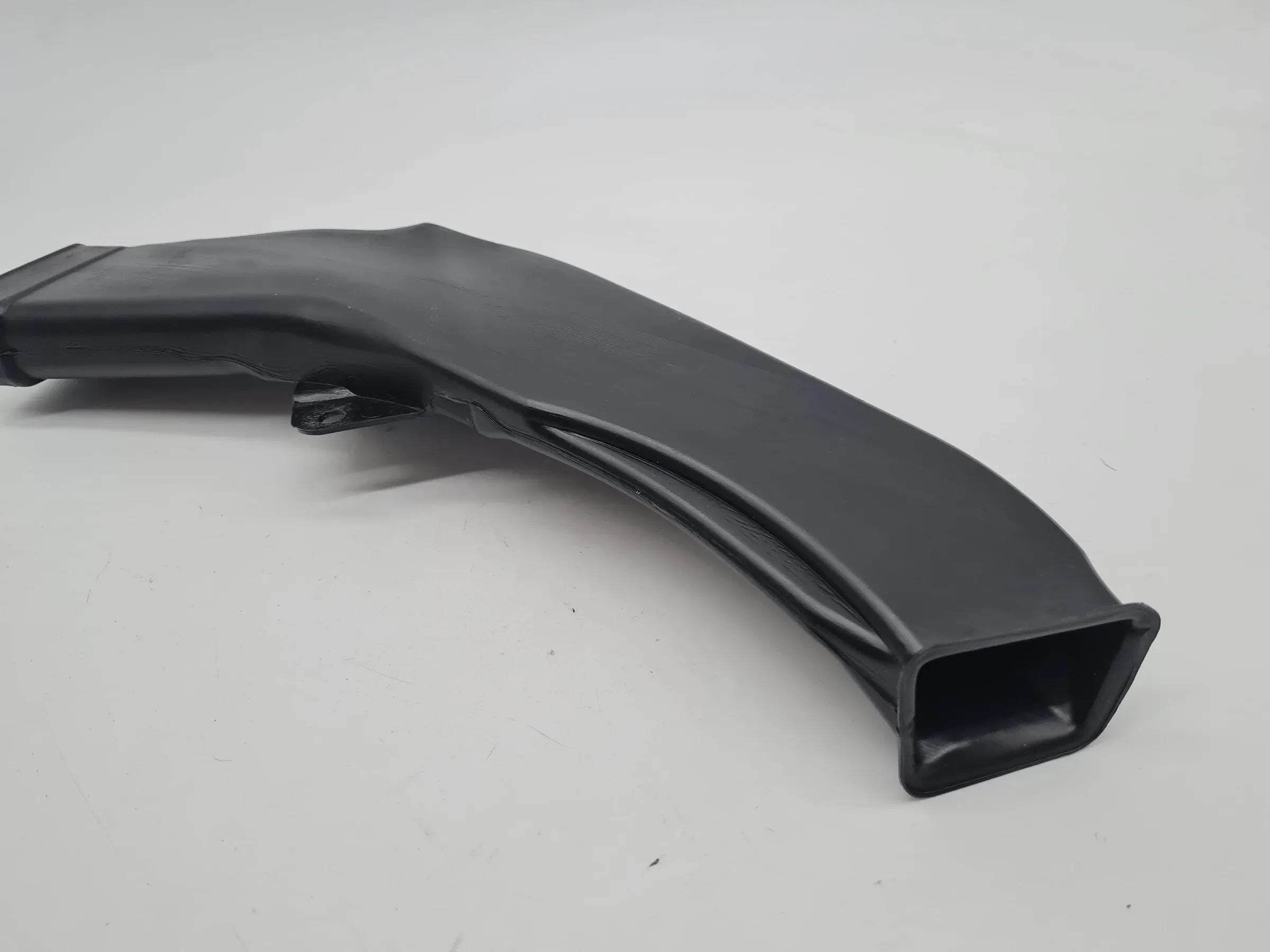 Original Audi A6 (4B2/4B4) Luftführung Luftkanal 4B08570756