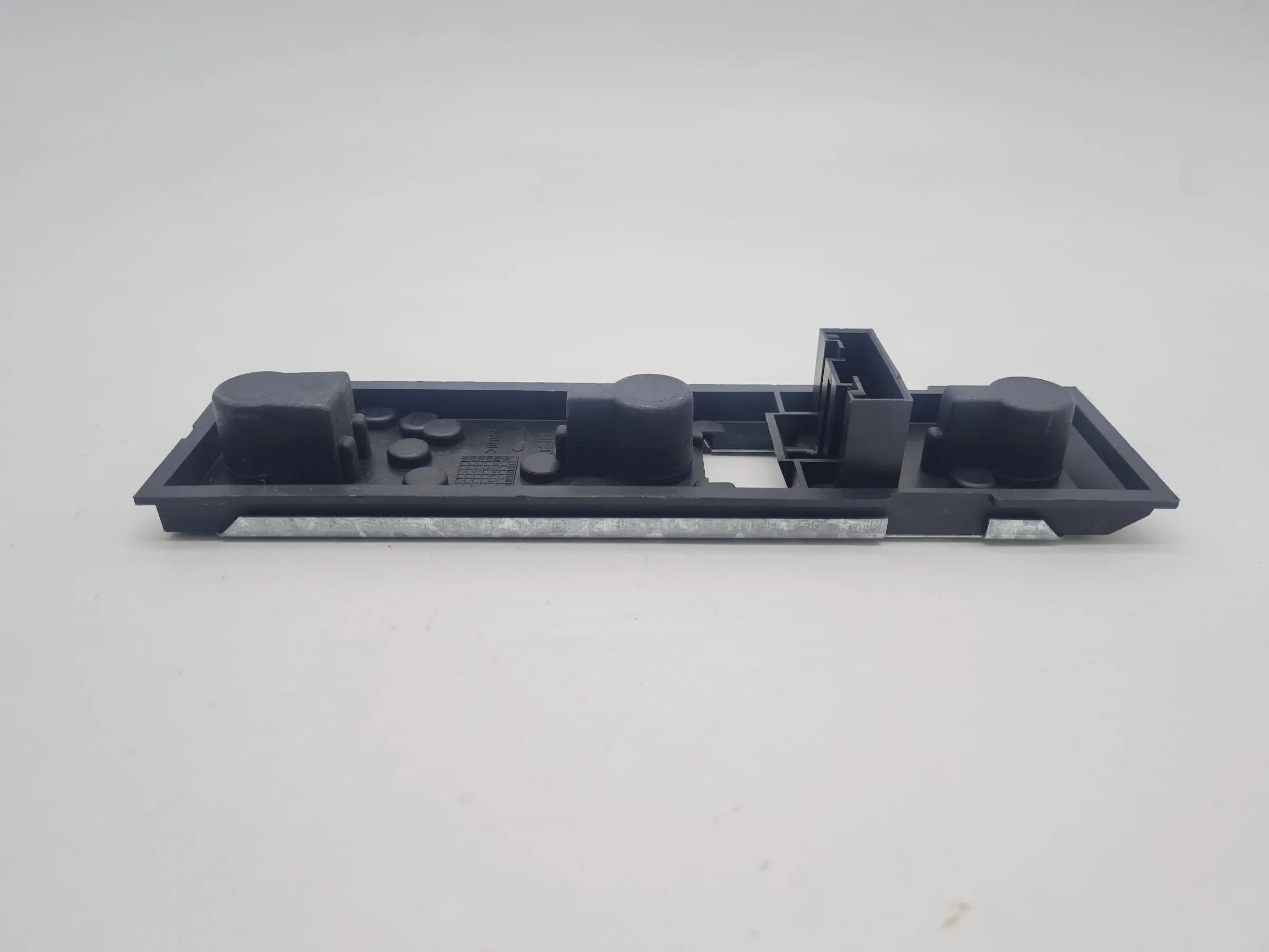 Original Mini One (R50/R53) Rückleuchte Lampenfassung Halter L/R 63.21-6916395.9