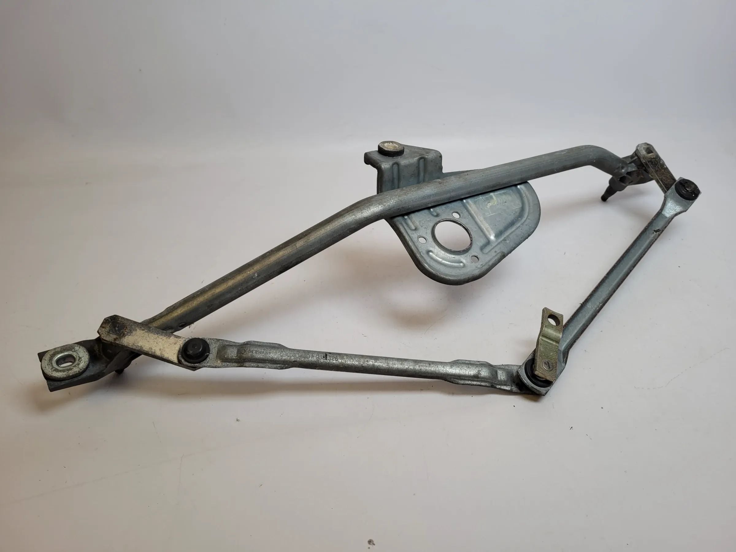 Original Audi A6 (4B2/4B4) Wischermotor Gestänge Vorne (4B1955113)