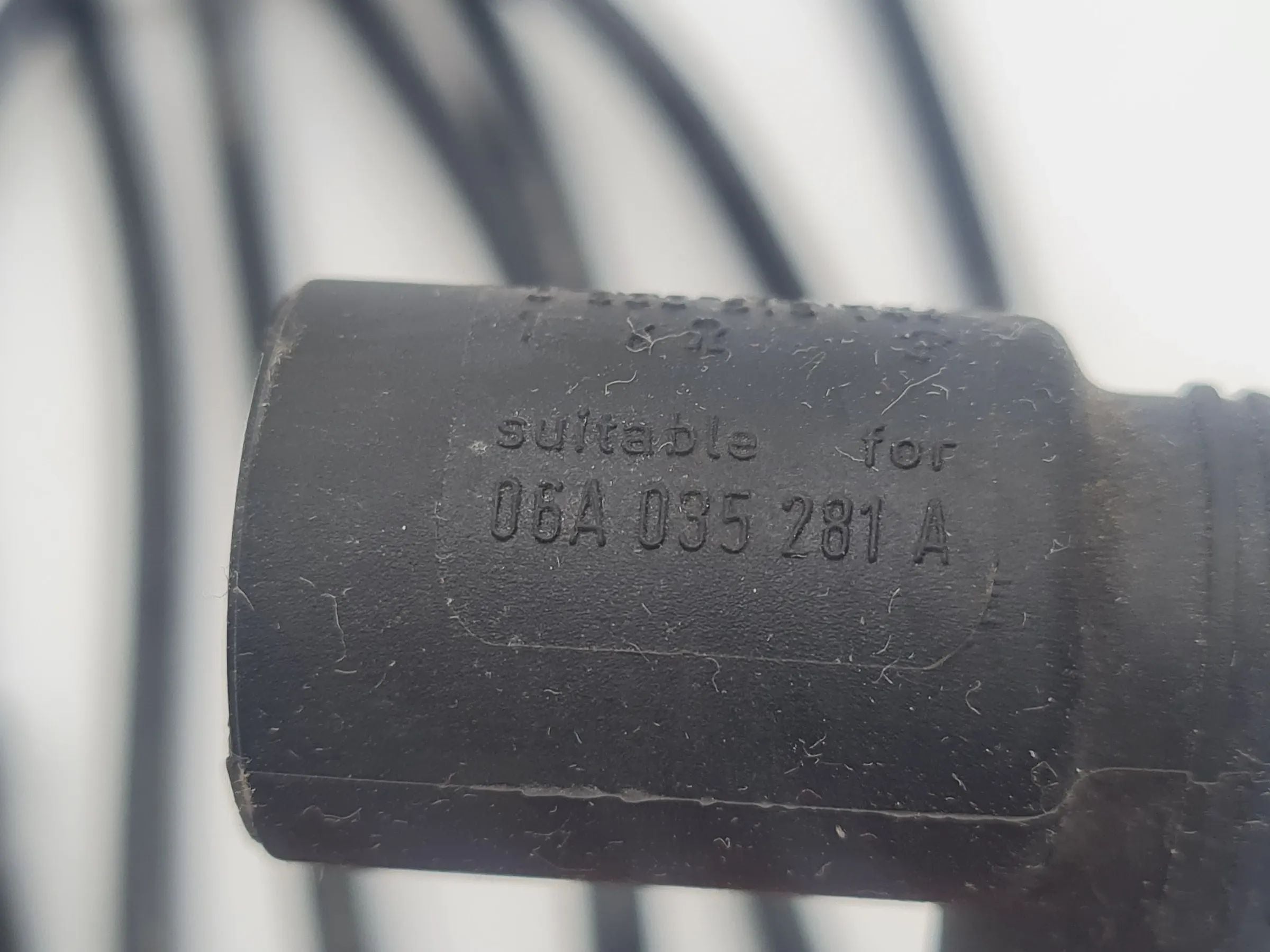 Original Audi A6 (4B2/4B4) 2.4 V6 121KW AGA Set Zündkabel (x6) 06A035255A