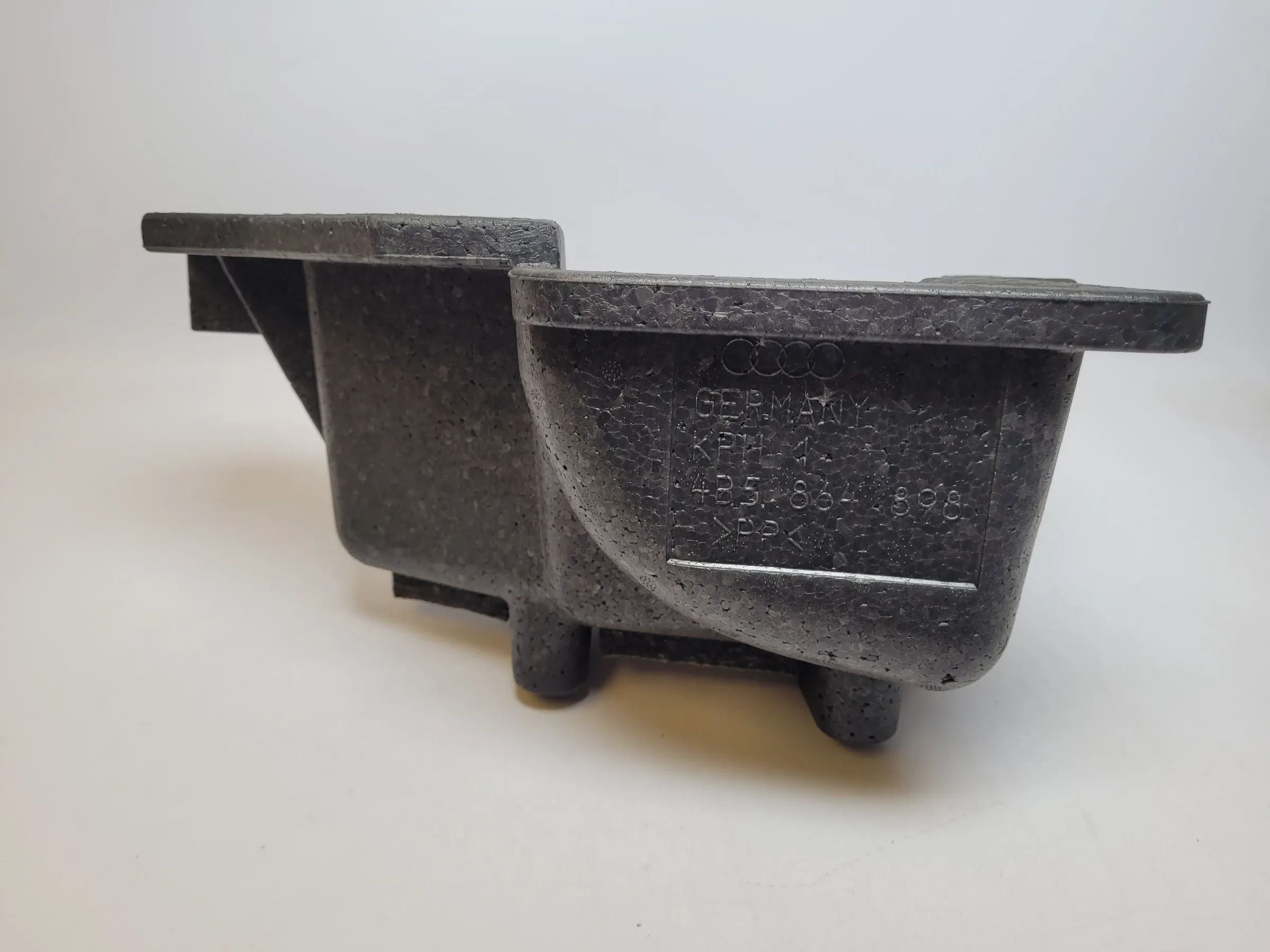 Original Audi A6 (4B2/4B4) Kofferraum Ablage Kofferraumeinlage Rechts 4B5864898
