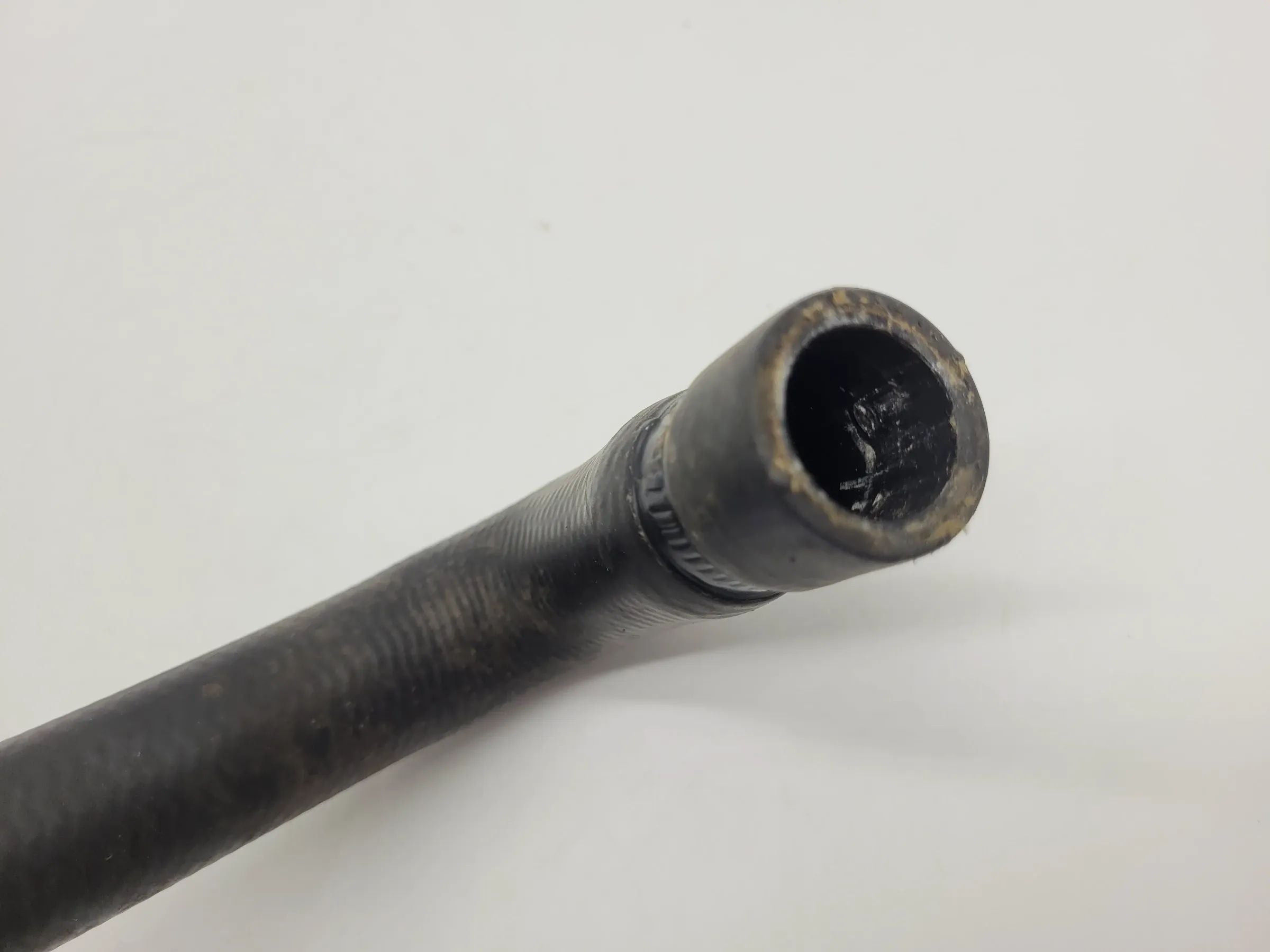Original Audi A6 (4B2/4B4) Kühlleitung Kühlschlauch Hinten 4B0819373H