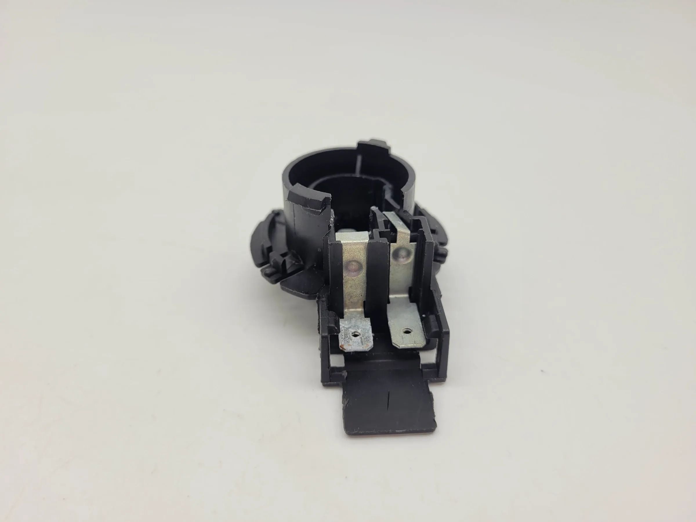 Original Audi A6 (4B2/4B4) Lampenfassung 3. Bremsleuchte (4B0945097)