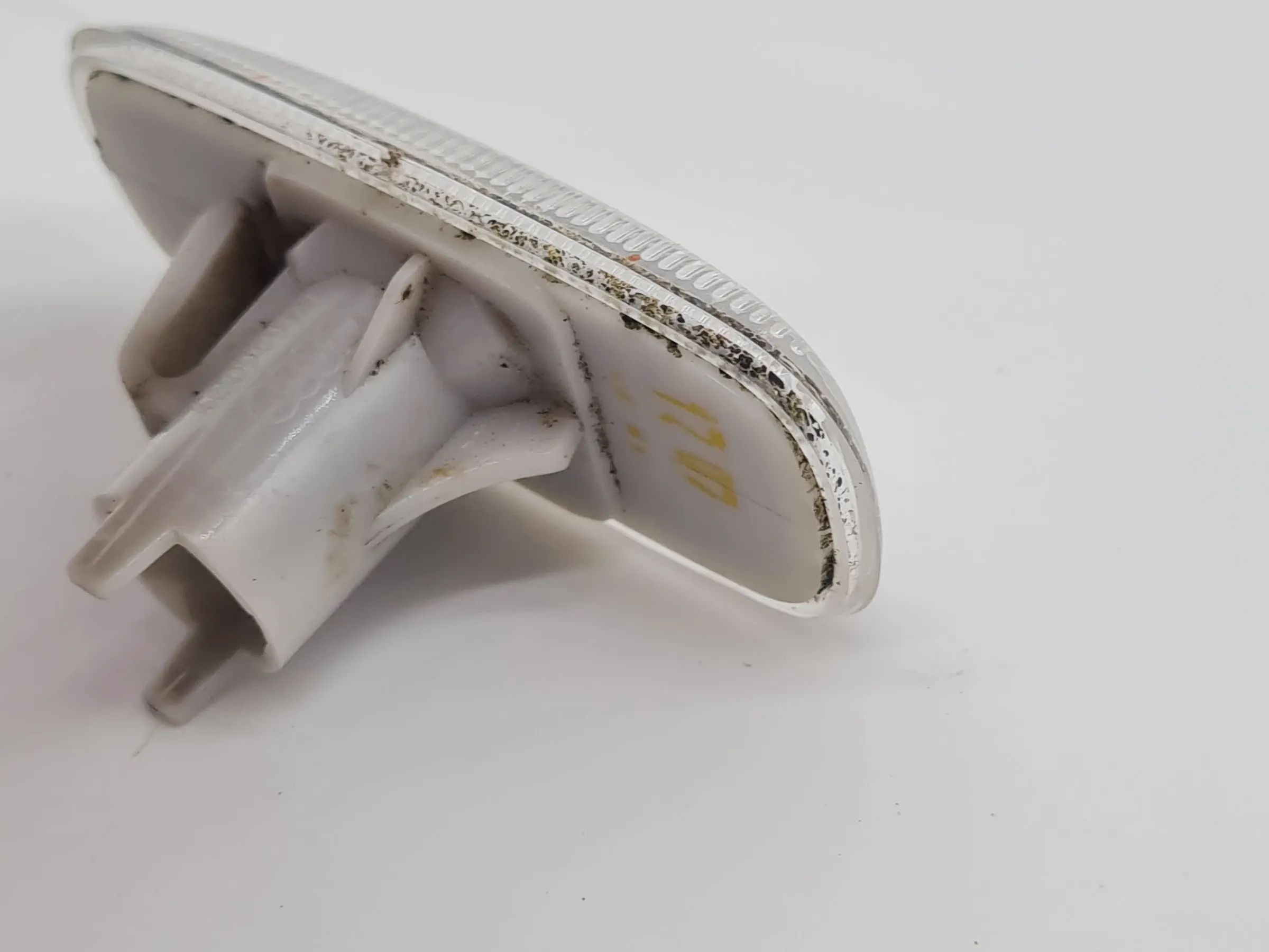 Original Audi A6 (4B2/4B4) Blinkleuchte Weiss Seite 4B0949127