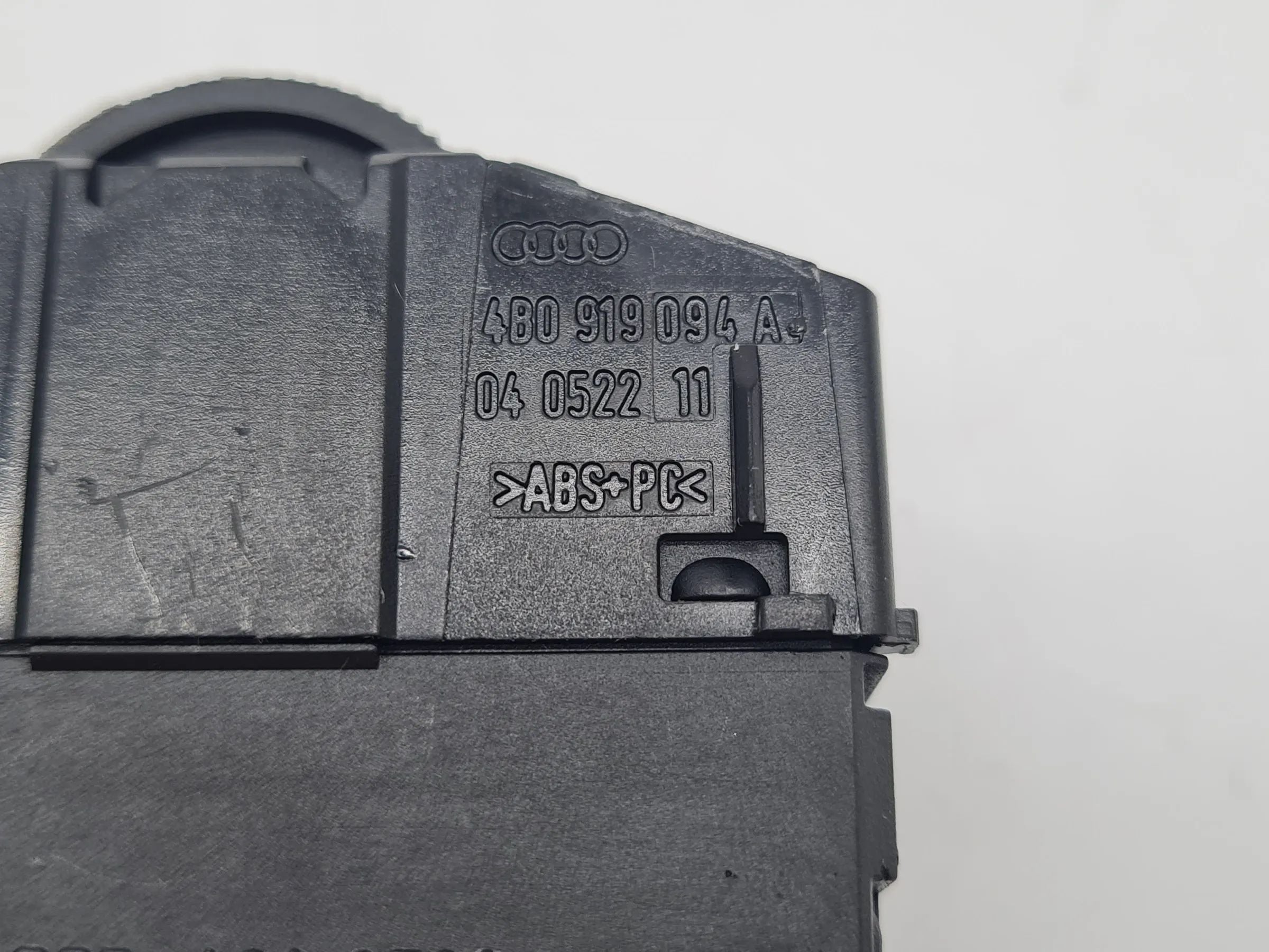 Original Audi A6 (4B2/4B4) Lichtschalter Leuchtweitenregelung LWR 4B0919094A
