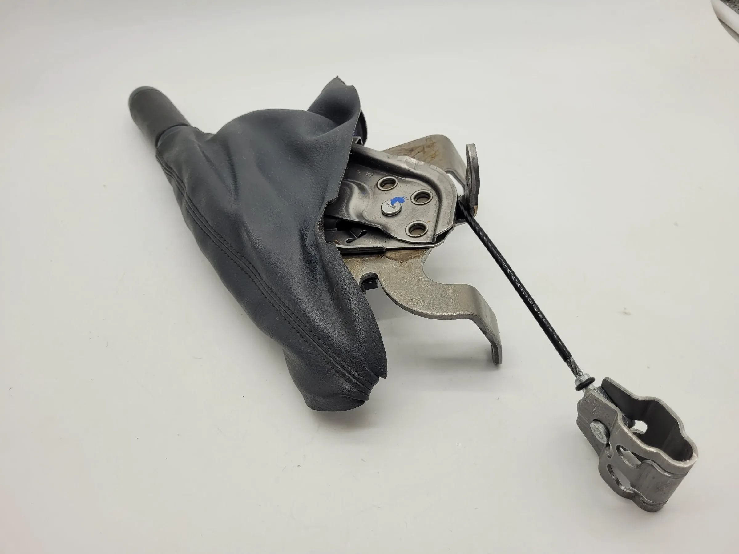 Original Mini One (R50/R53) Handbremshebel Handbremse + Manschette 6774814