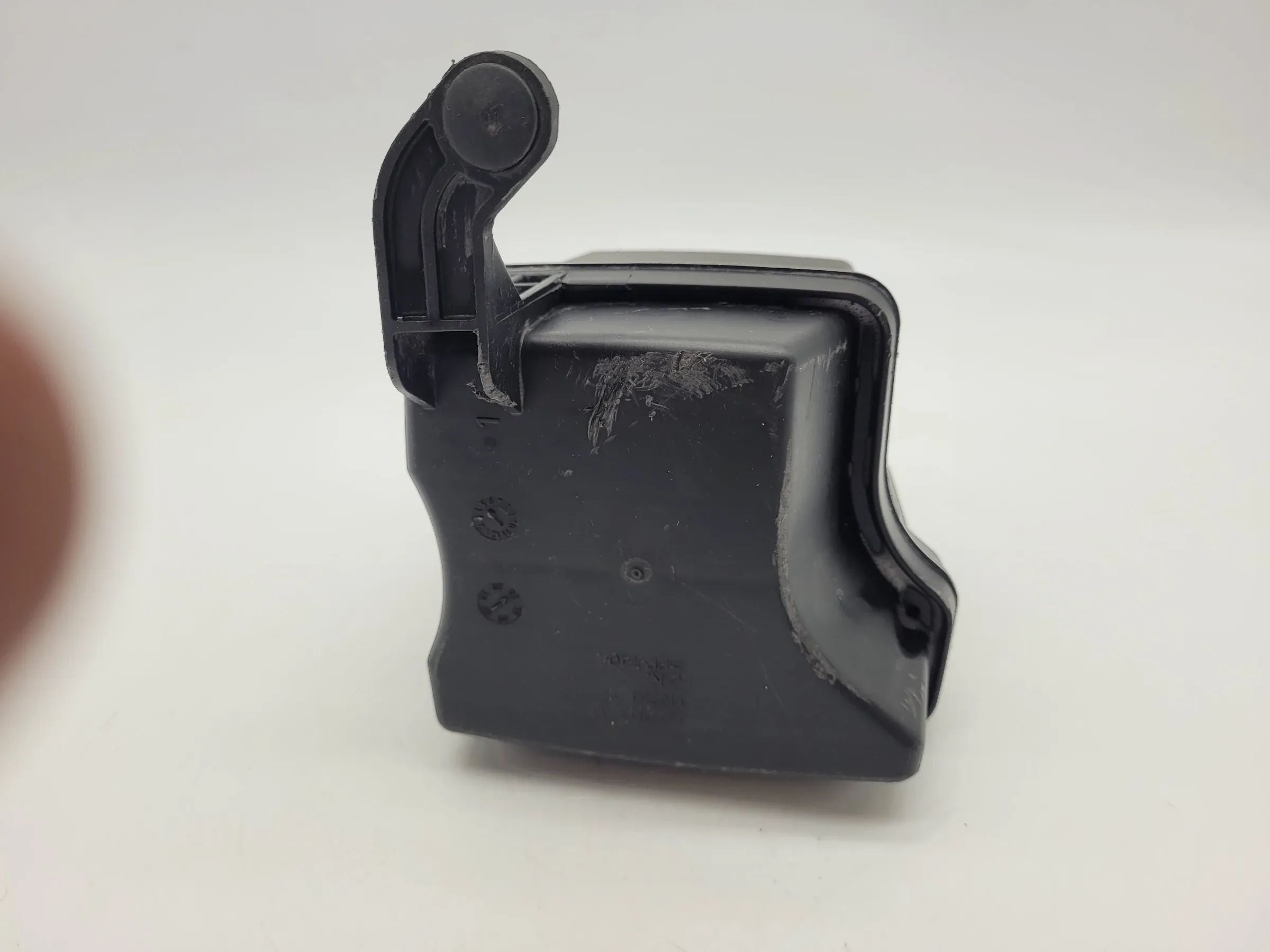 Original Mini One (R50/R53) Luftansaugresonator 1477842-02